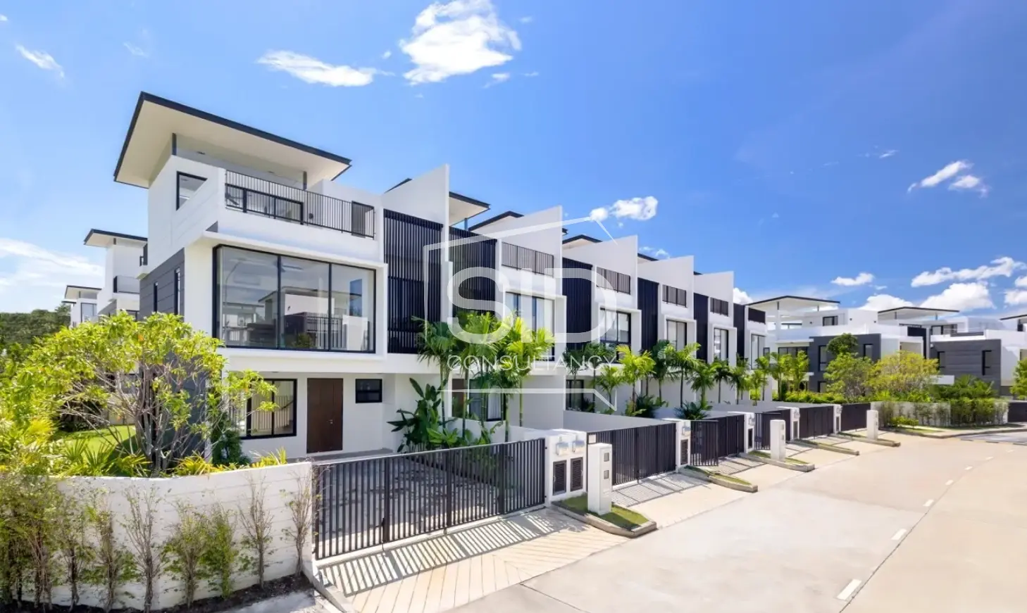 BEST Townhouse in Laguna Park – Newly Renovated Smart Home in the Heart of Laguna Phuket