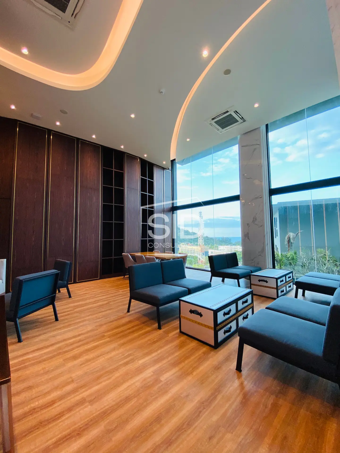 Cozy 2-Bedroom Sea View Apartment in Surin, Phuket