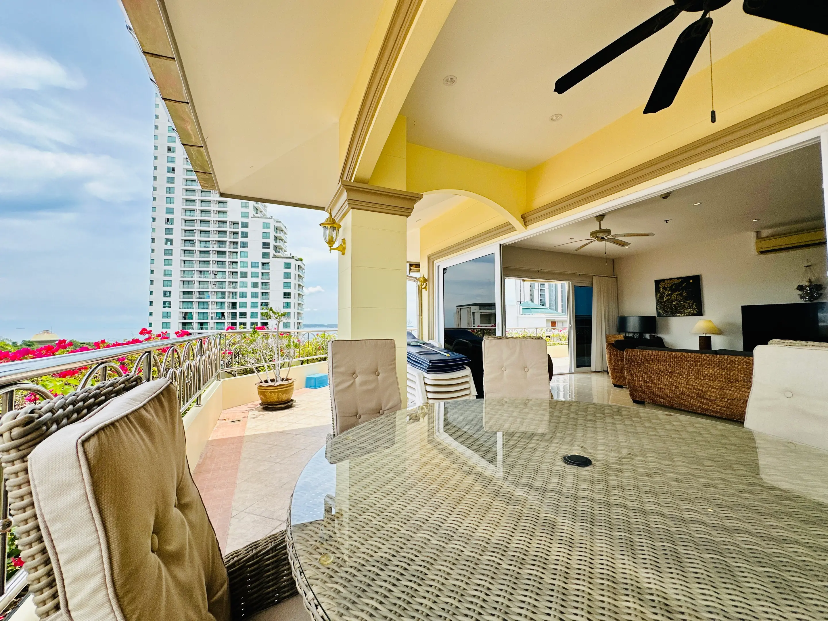 Nordic Park Hill - Top Floor - 199.54 Sqm - Sea View - Corner Unit