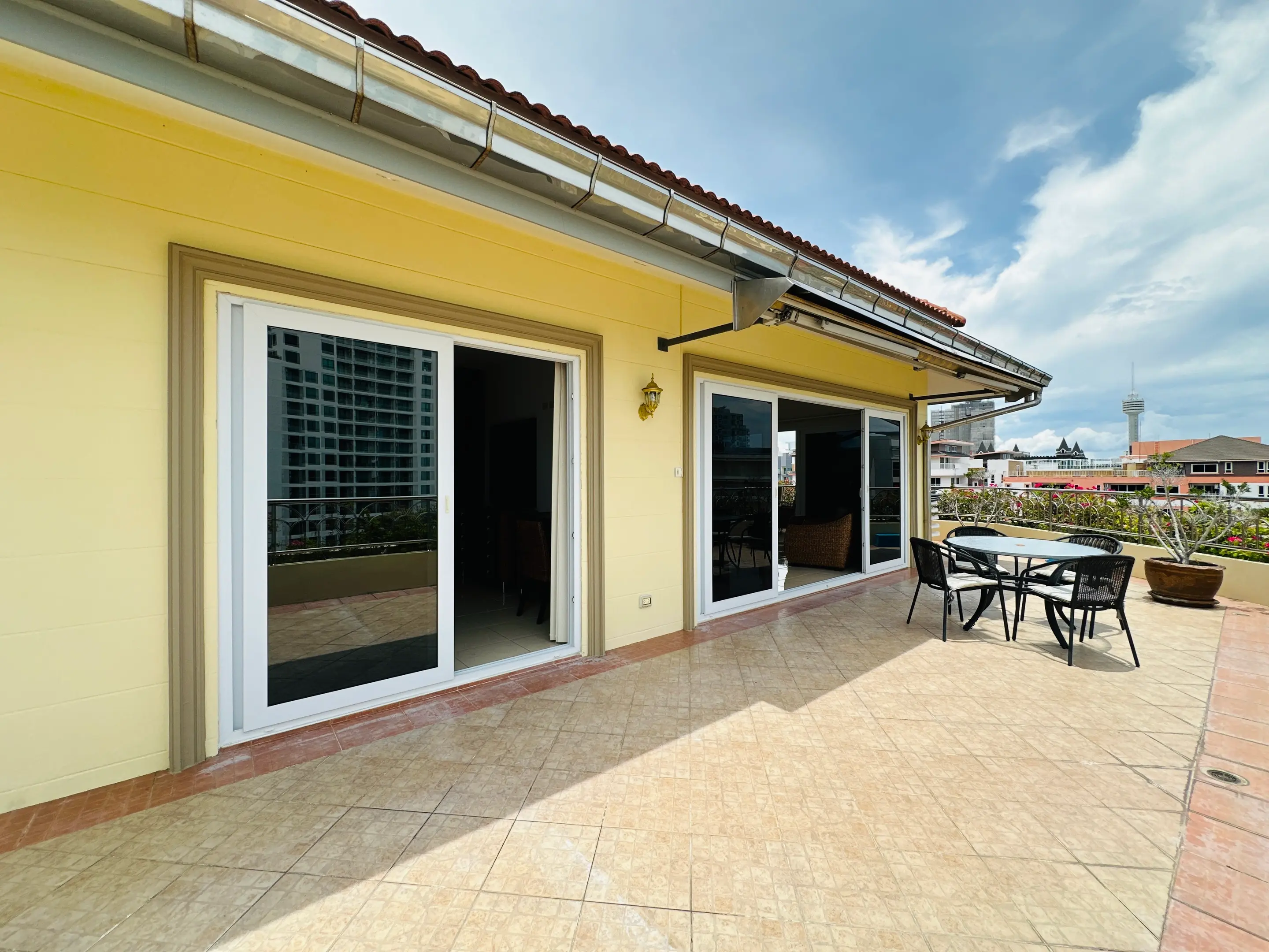 Nordic Park Hill - Top Floor - 199.54 Sqm - Sea View - Corner Unit