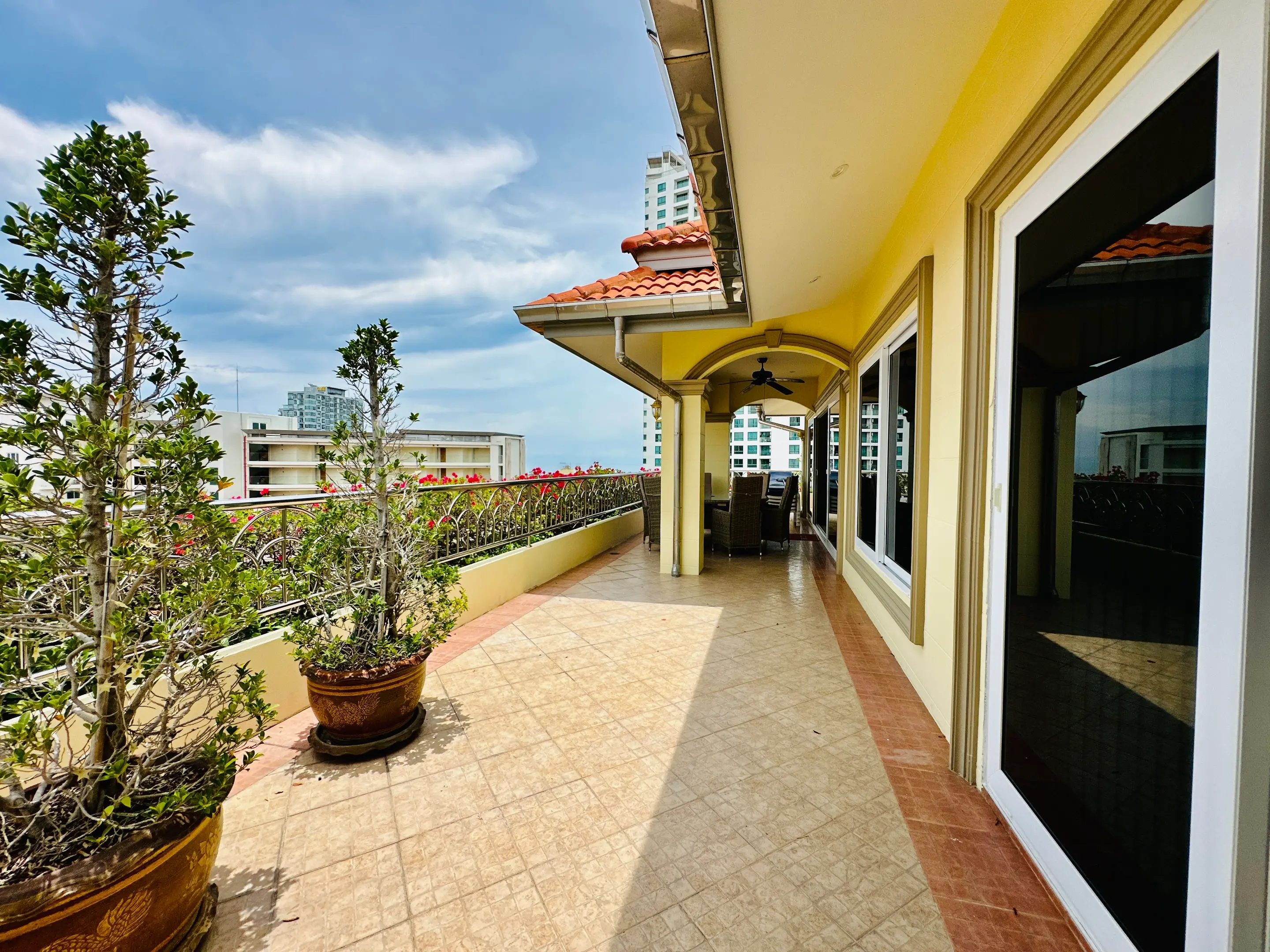 Nordic Park Hill - Top Floor - 199.54 Sqm - Sea View - Corner Unit