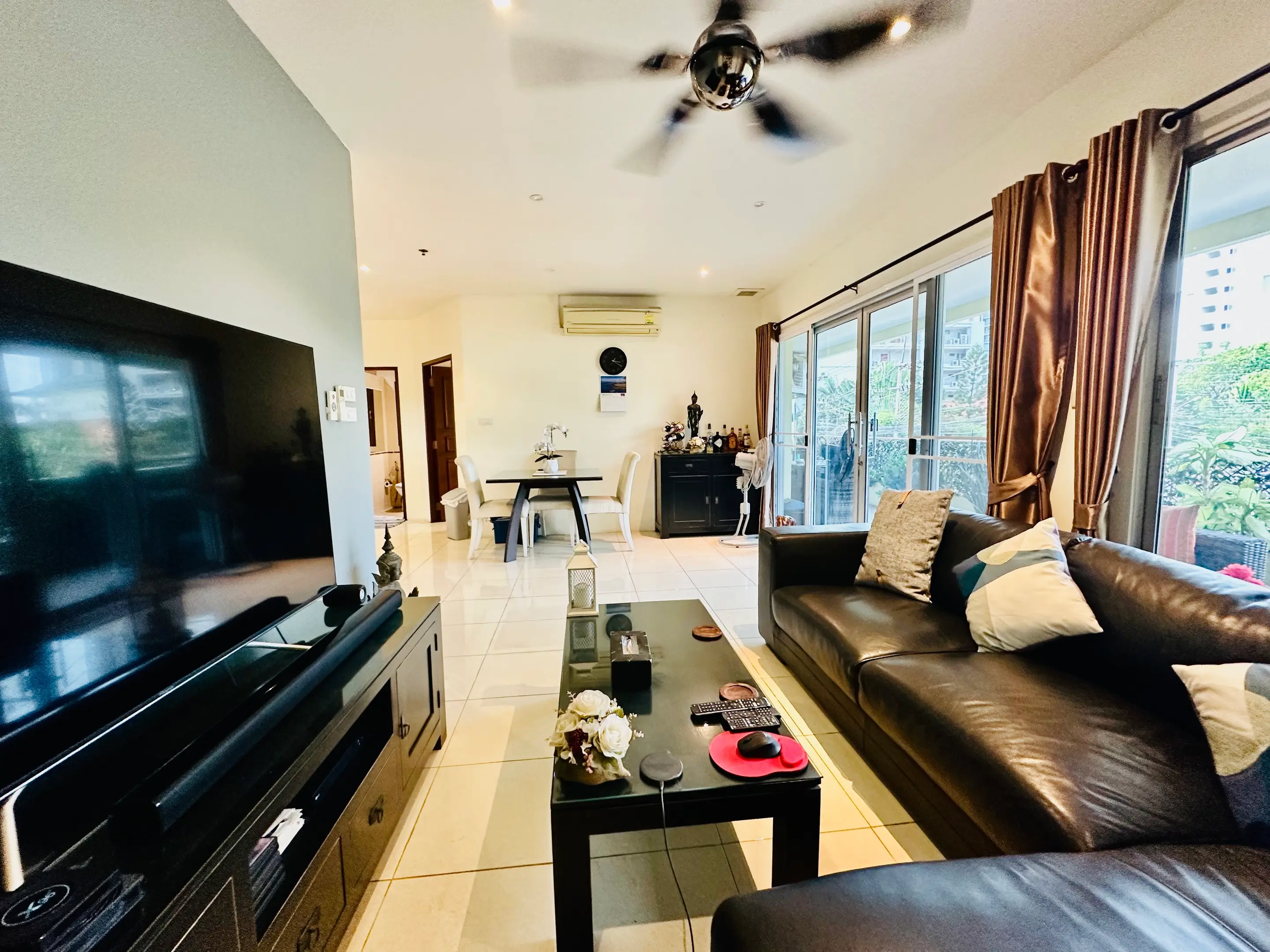 2 Bedroom - Pratumnak - Large Balcony - SALE AND RENT 