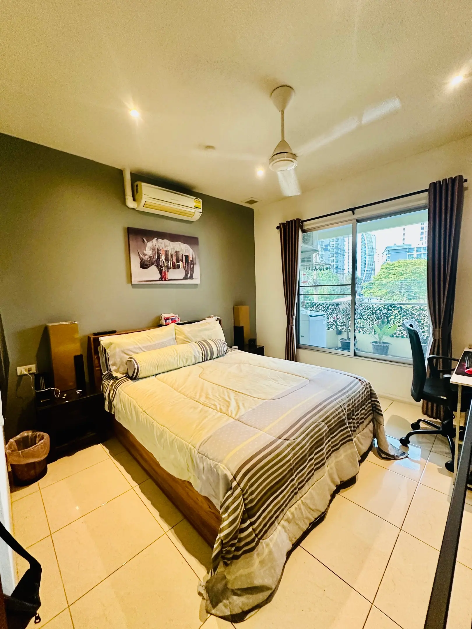 2 Bedroom - Pratumnak - Large Balcony - SALE AND RENT 