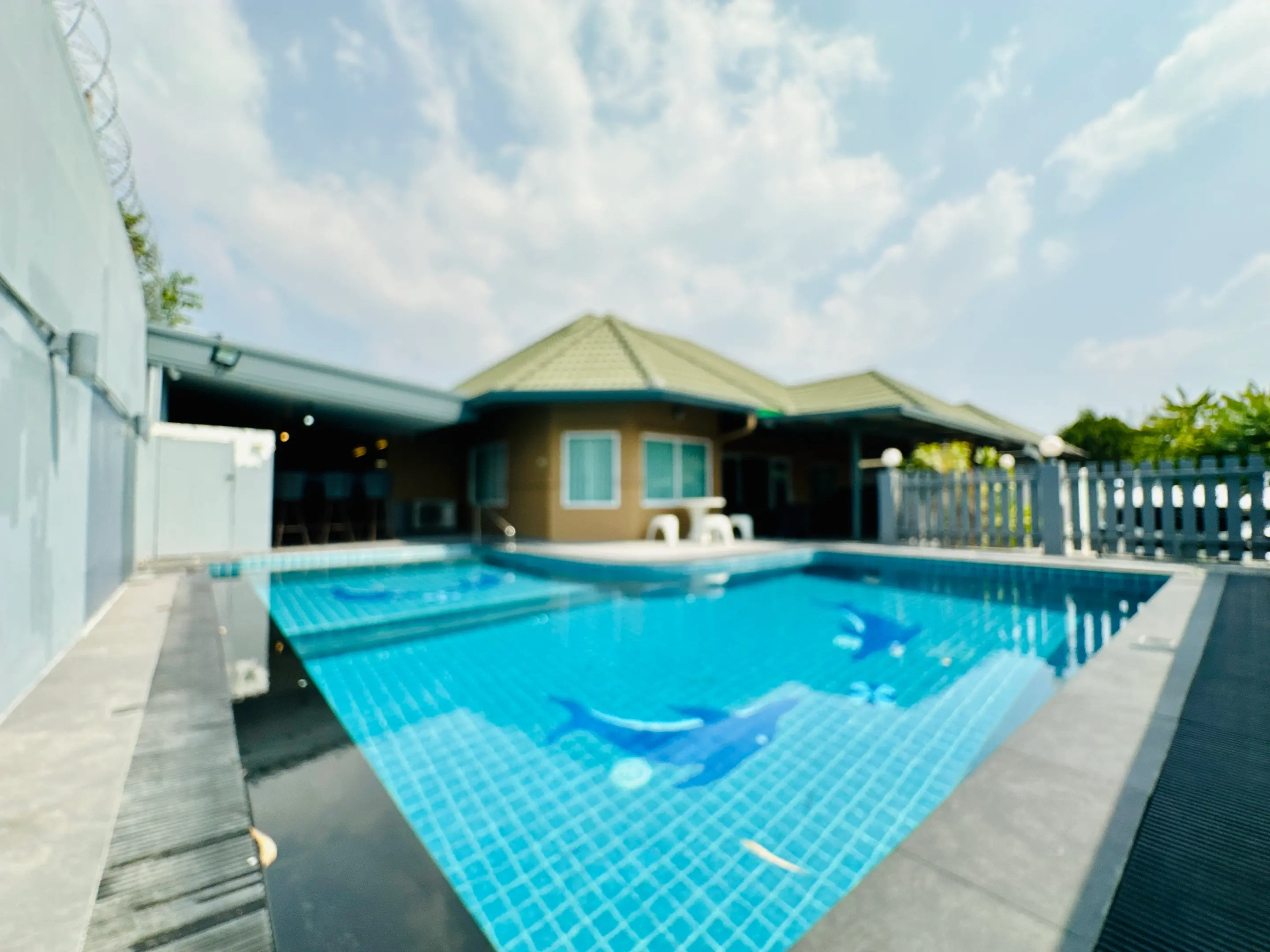 Pool Villa - Greenfield Villa 3 - Renovated - Large outside covered area