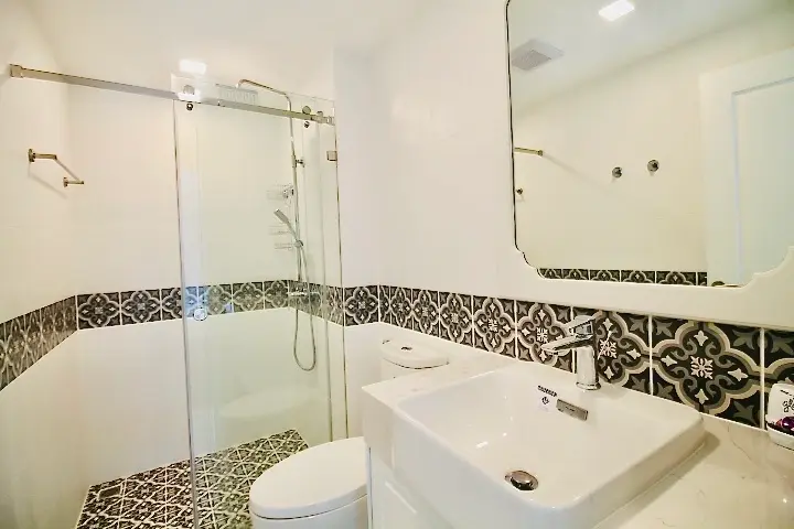 The Orient Resort and Spa - Direct Pool Access - Foreign Name