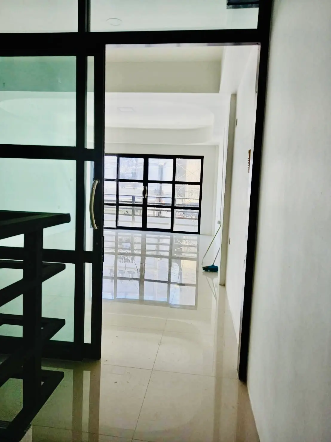 Shop House - Walking Street - Soi BJ - Roof top Terrace 
