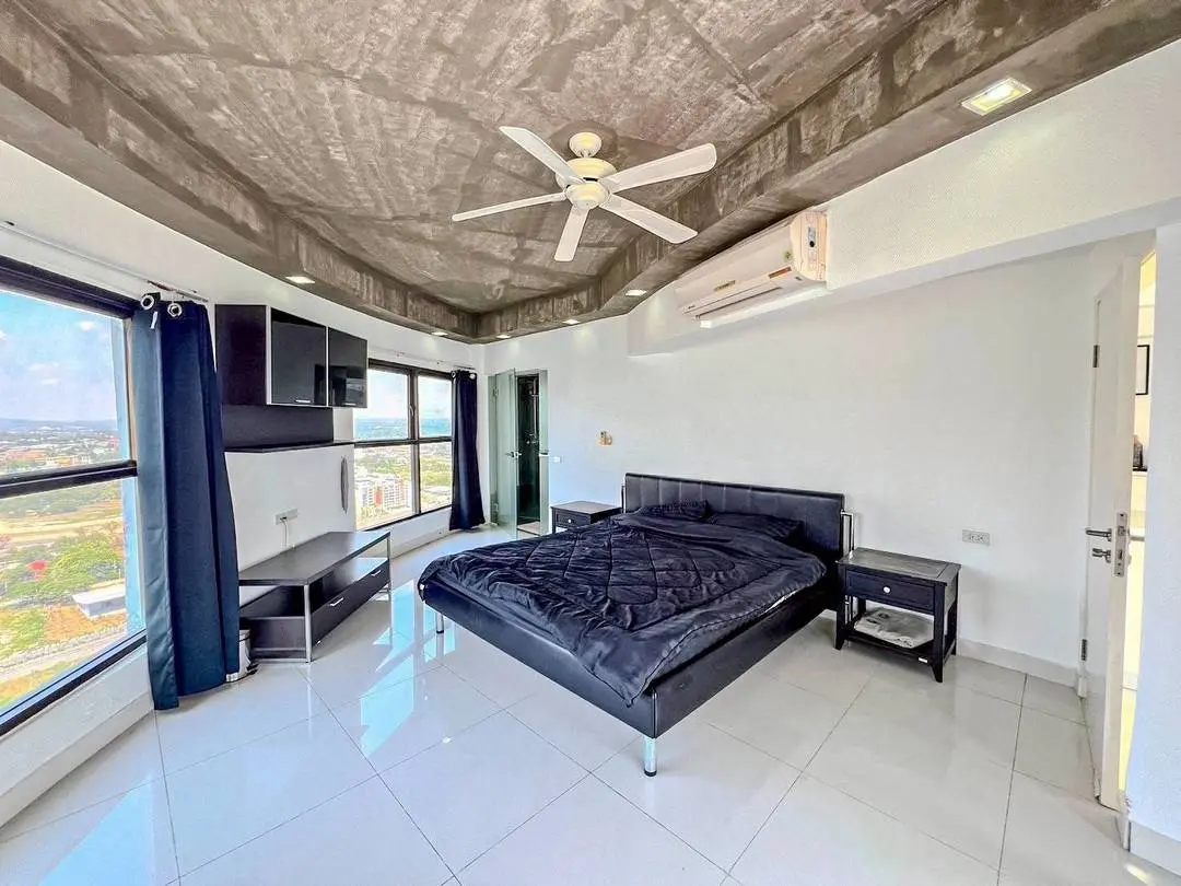 Metro Jomtien - Foreign Name - Corner Unit - 3 Bedroom - Sea View
