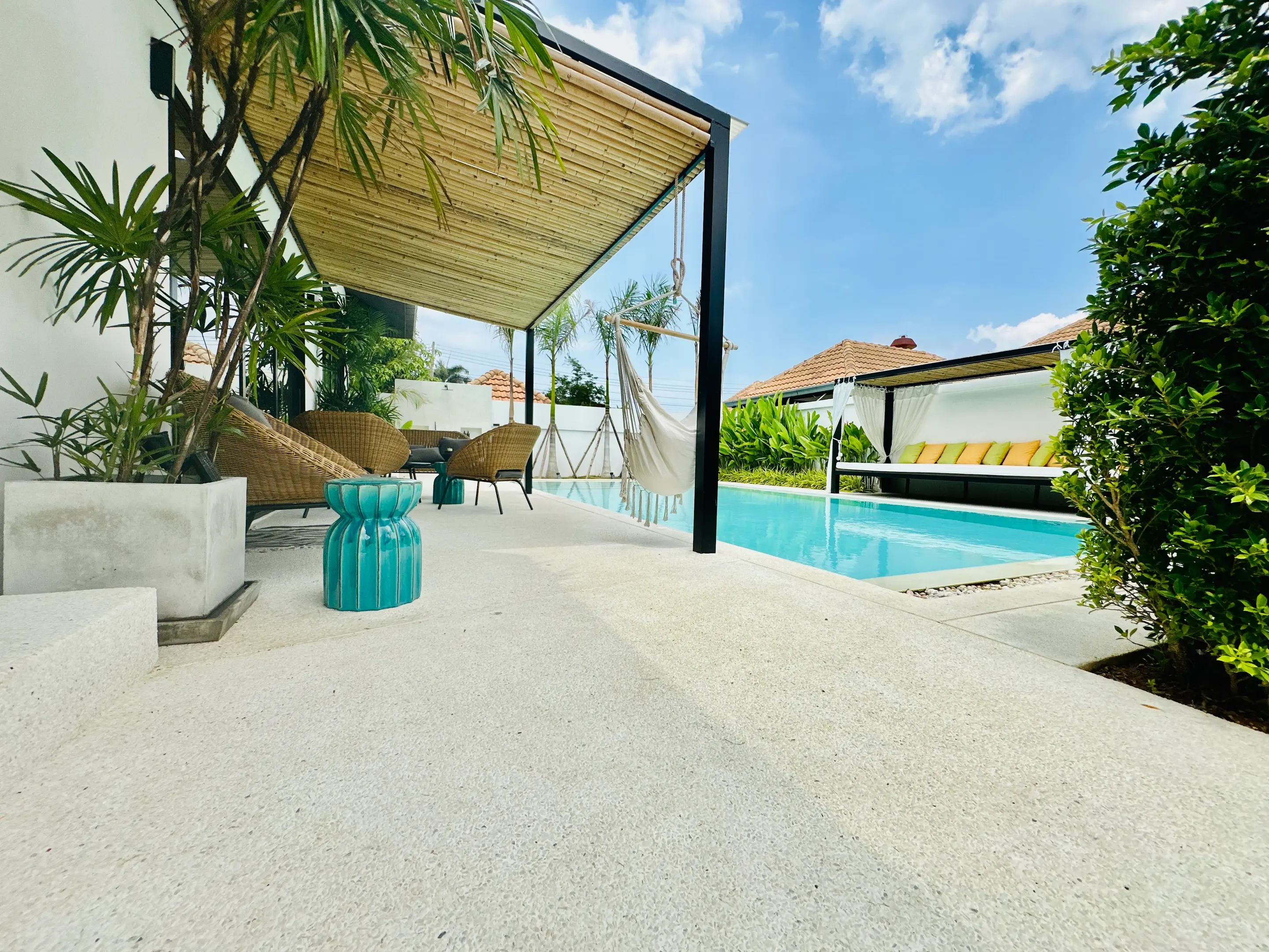 Luxury Pool Villa - East Pattaya - 5 Bedroom - Srisuk Village - Pattaya