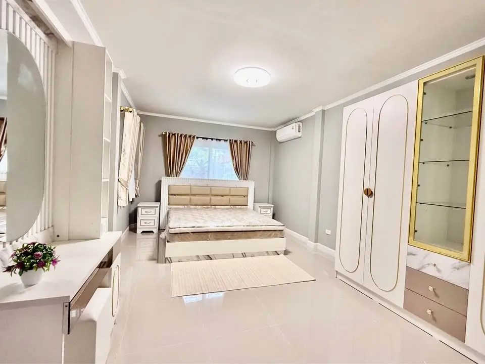 Modern Style Pool Villa - East Pattaya - 4 Bedroom