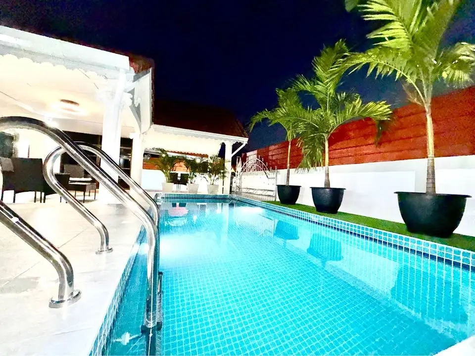 Modern Style Pool Villa - East Pattaya - 4 Bedroom