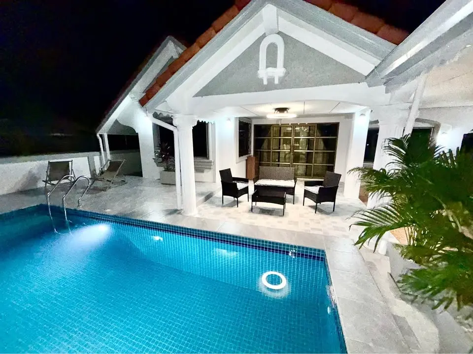 Modern Style Pool Villa - East Pattaya - 4 Bedroom