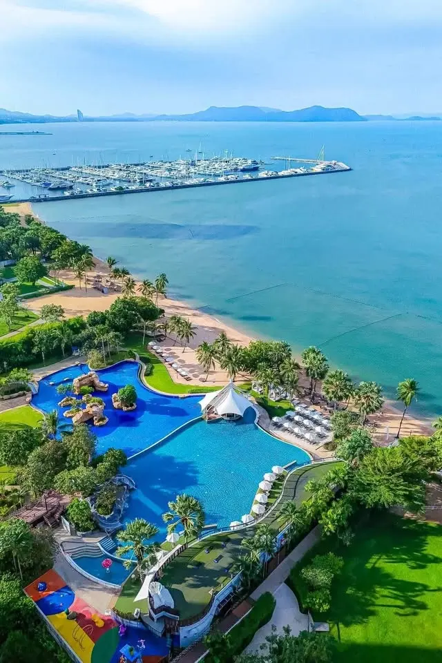 Luxury Pool Villa - Mövenpick Na Jomtien - 3 Bedroom - 4 Bathrooms
