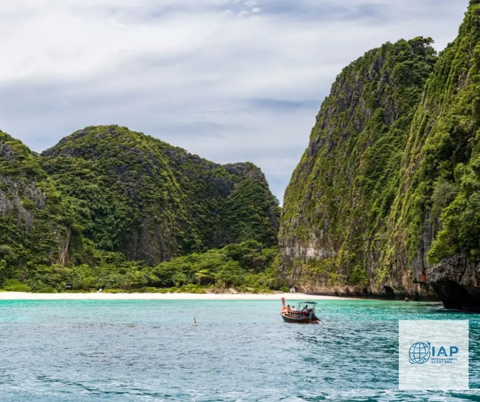 Phuket's Vacation Rental Market: A Strategic Outlook for 2025
