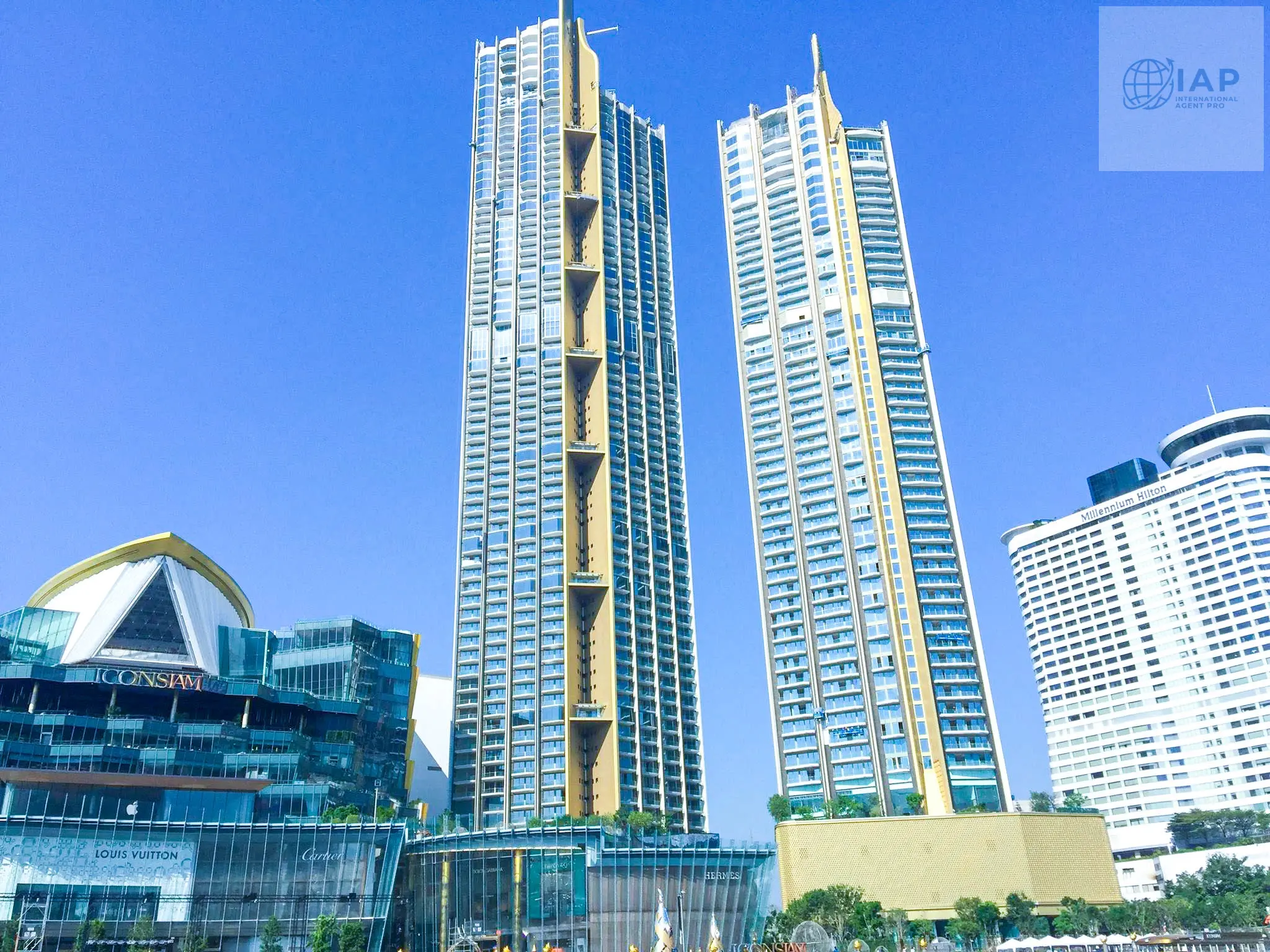 Magnolias Waterfront Residences