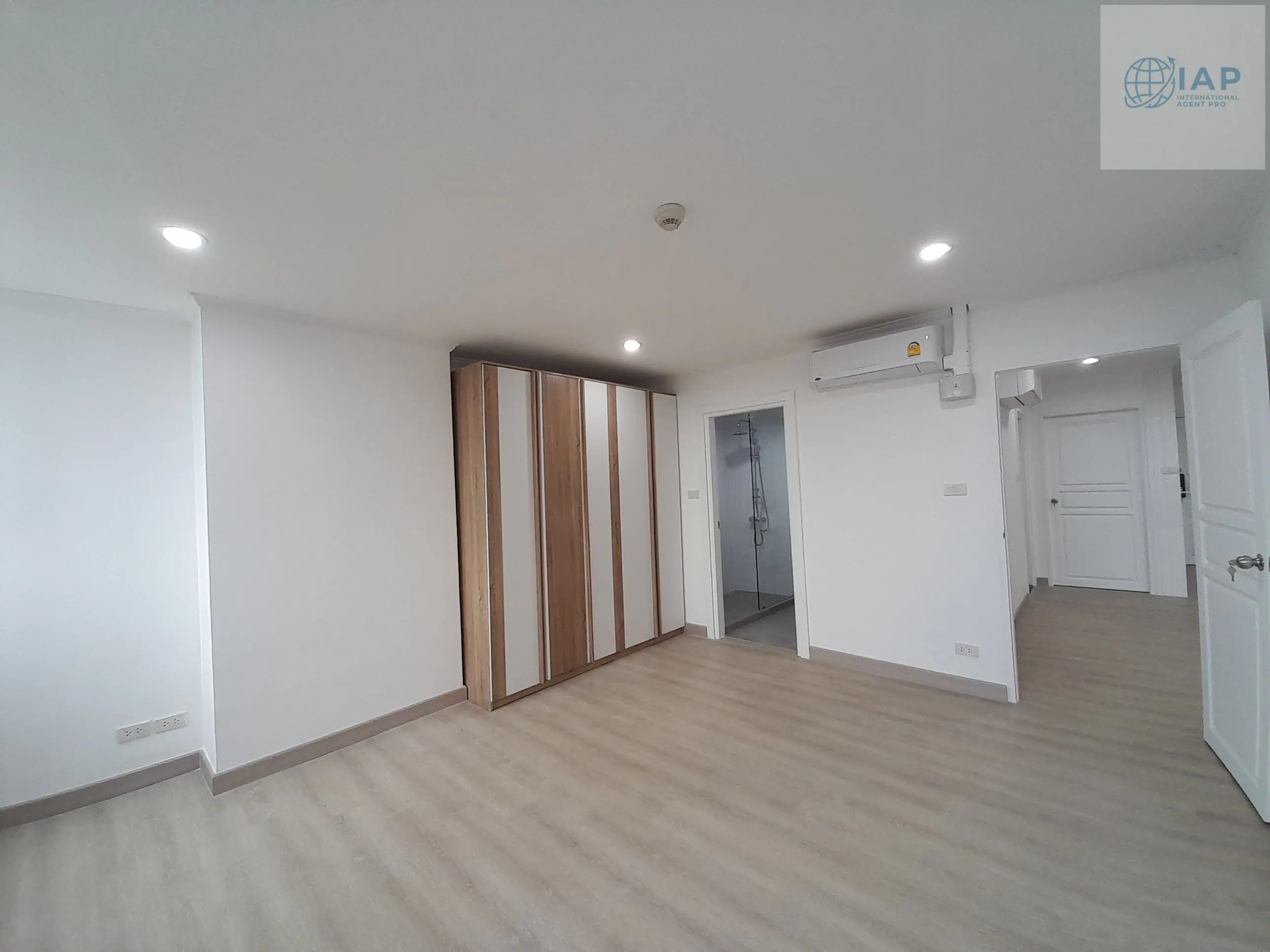 Light, Modern 2-Bed Condo with Smart Storage and Outdoor Pool on Sukhumvit 39