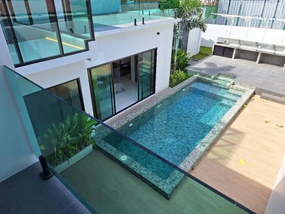 Modern 3-Bedroom Pool Villa with Mountain Views in Rawai, Phuket