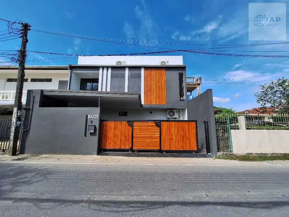 Modern 3-Bedroom Pool Villa with Mountain Views in Rawai, Phuket