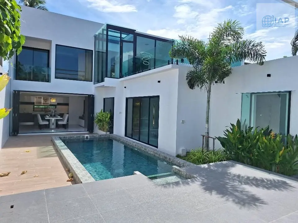 Modern 3-Bedroom Pool Villa with Mountain Views in Rawai, Phuket