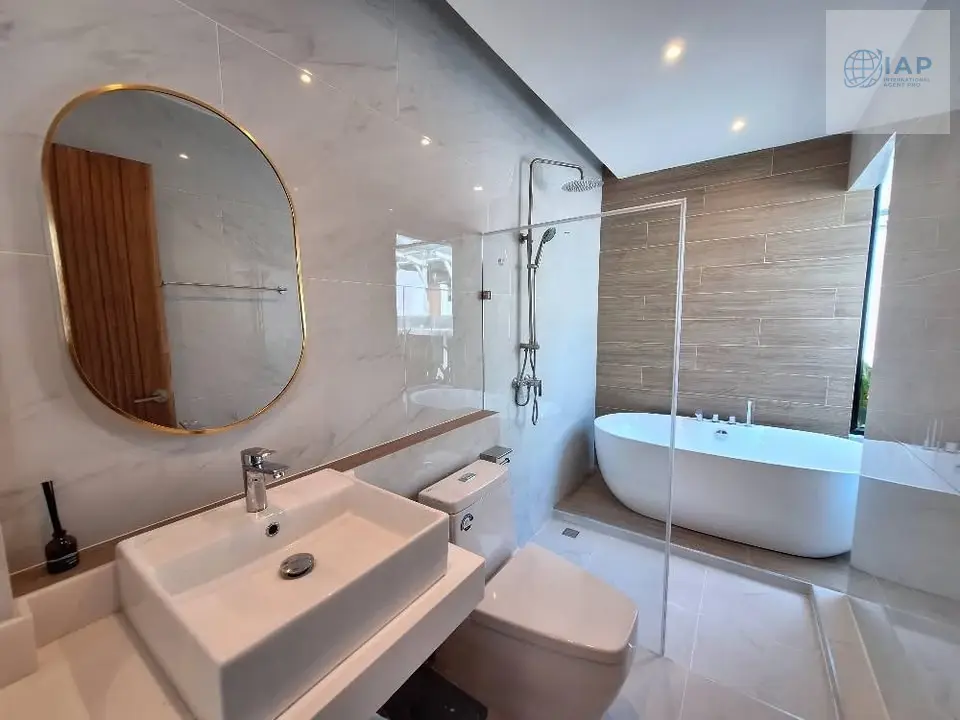 Modern 3-Bedroom Pool Villa with Mountain Views in Rawai, Phuket