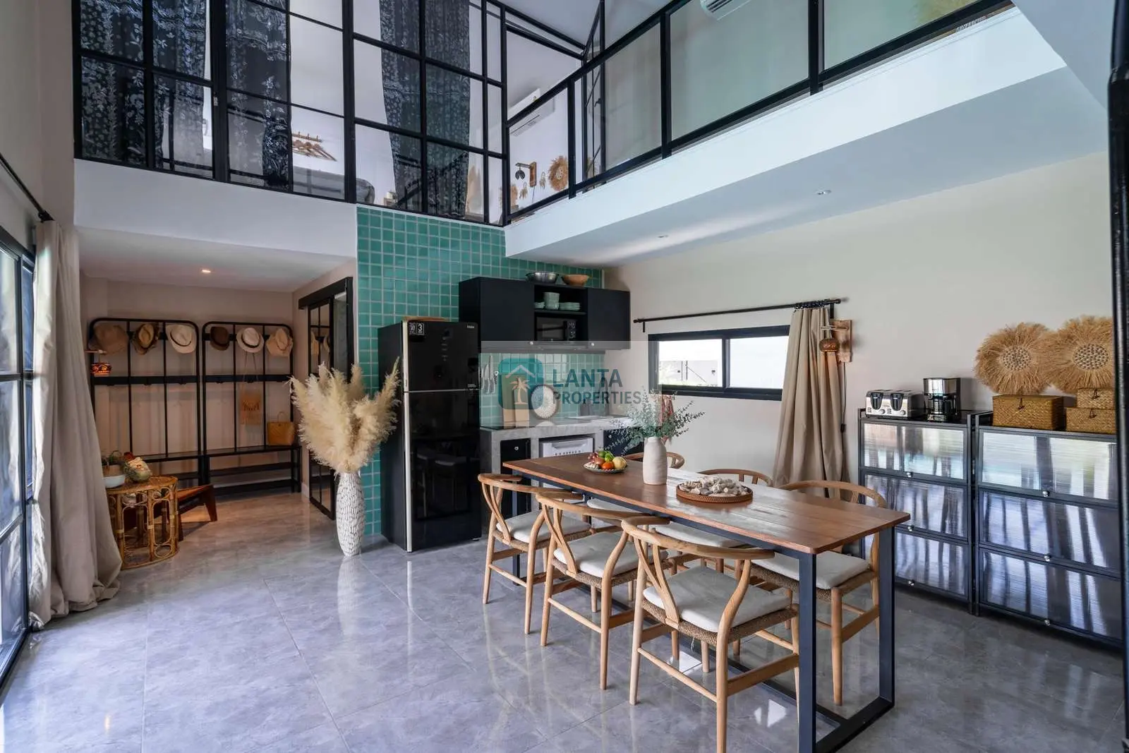 Charming 3-Bedroom House with Pool and Sea View in Koh Lanta