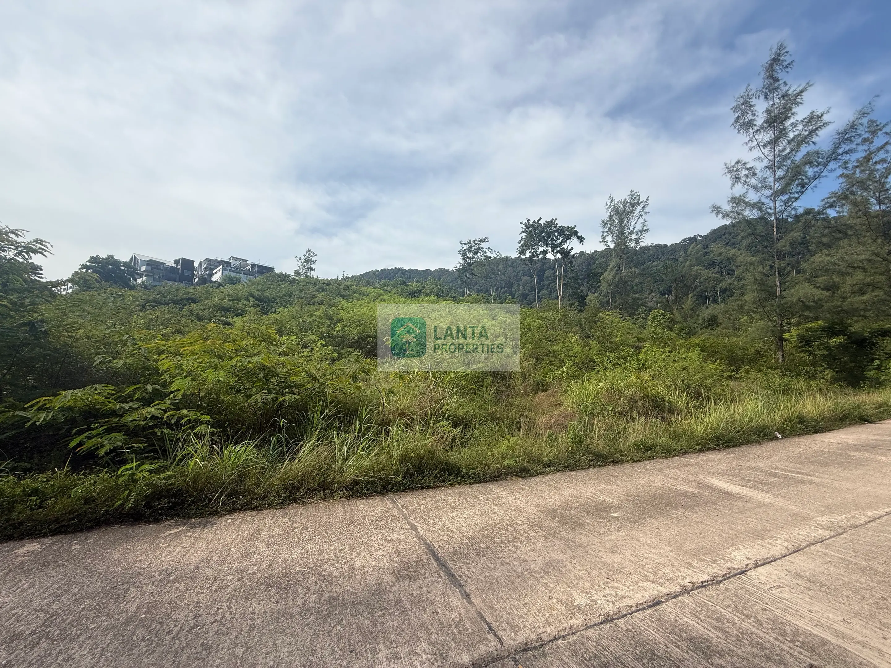Lanta Hill View