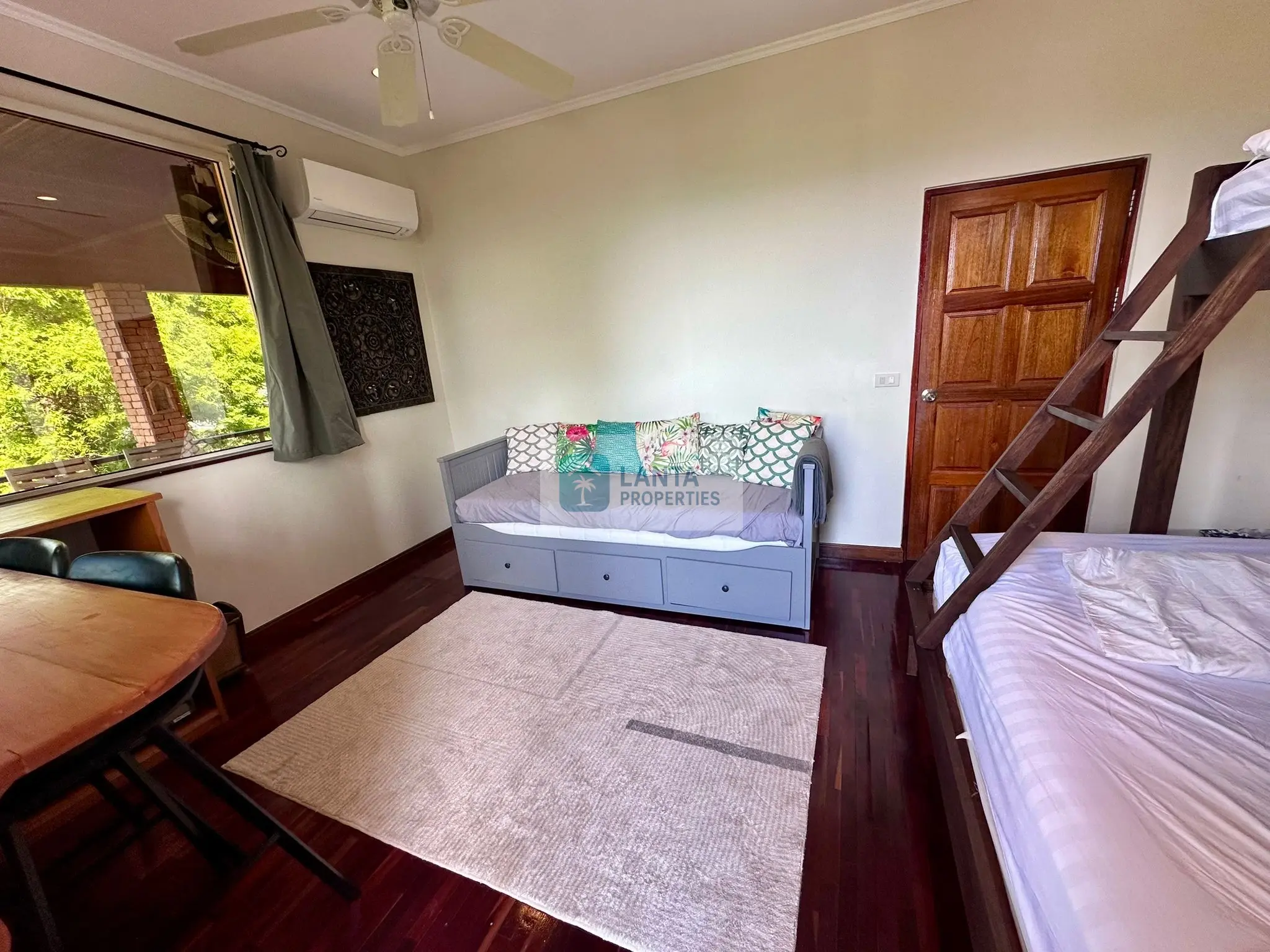 Unique Sea View Villa in Kirikhan – Koh Lanta
