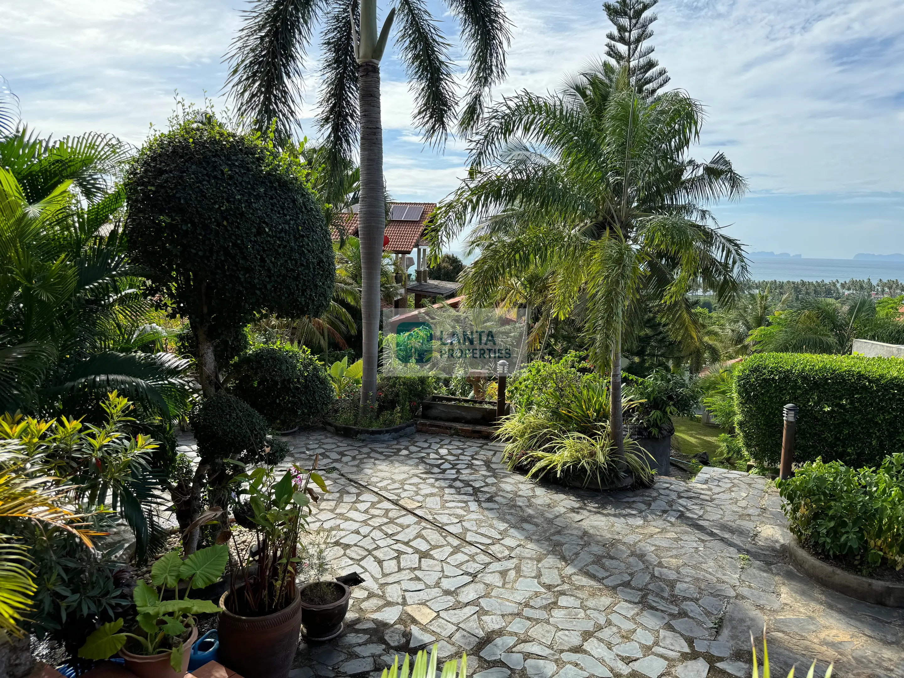 Unique Sea View Villa in Kirikhan – Koh Lanta