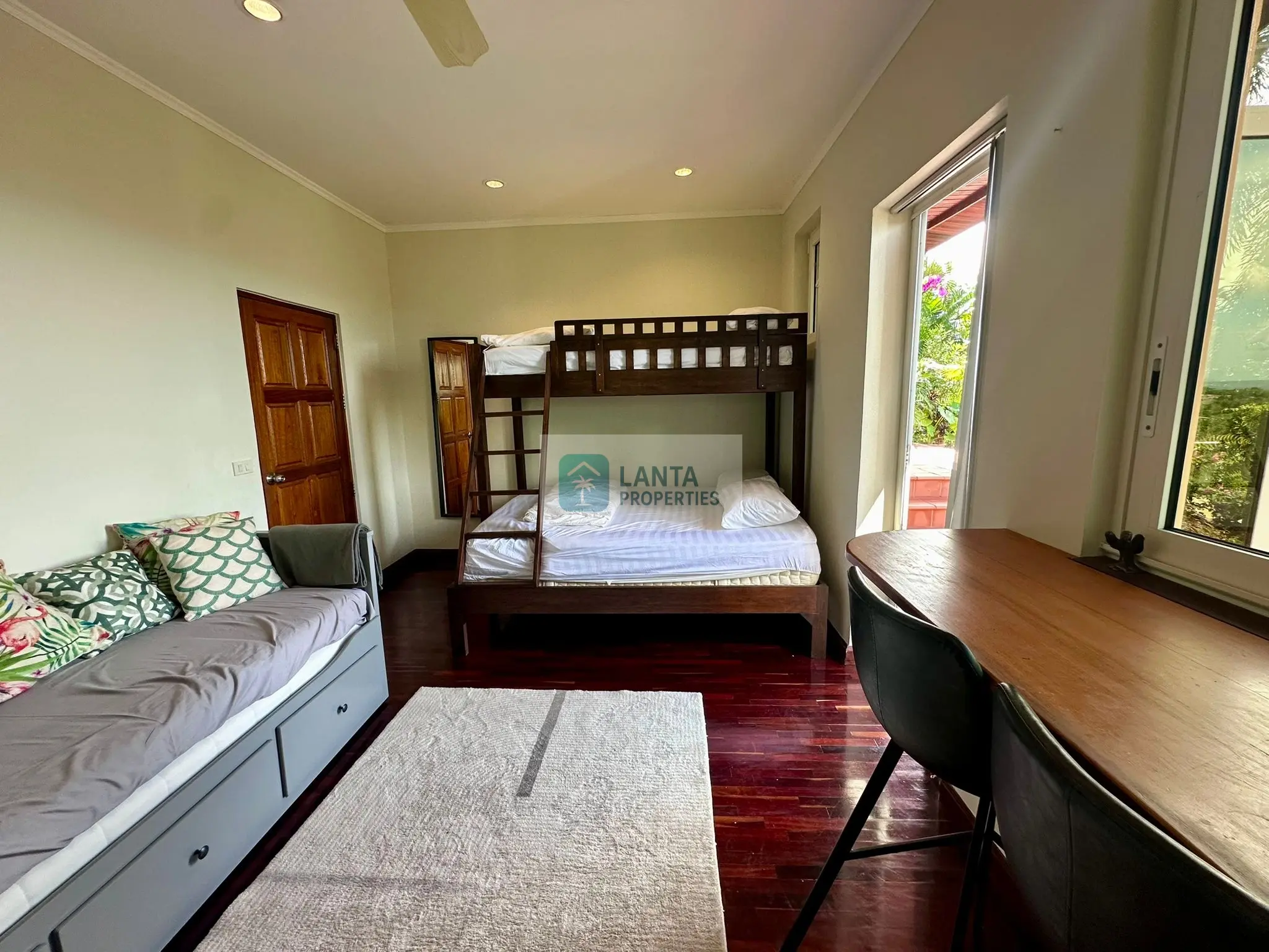 Unique Sea View Villa in Kirikhan – Koh Lanta