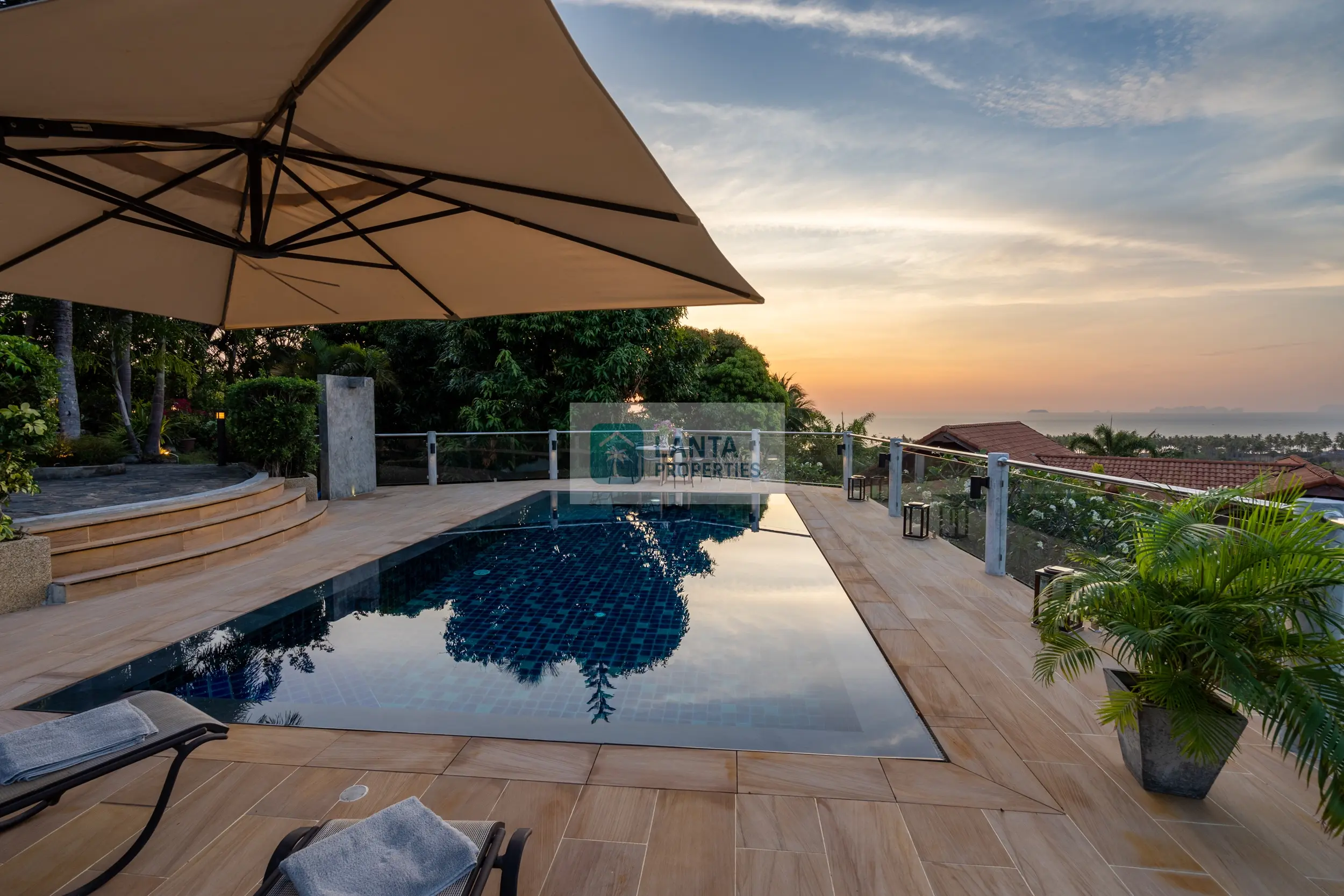 Unique Sea View Villa in Kirikhan – Koh Lanta