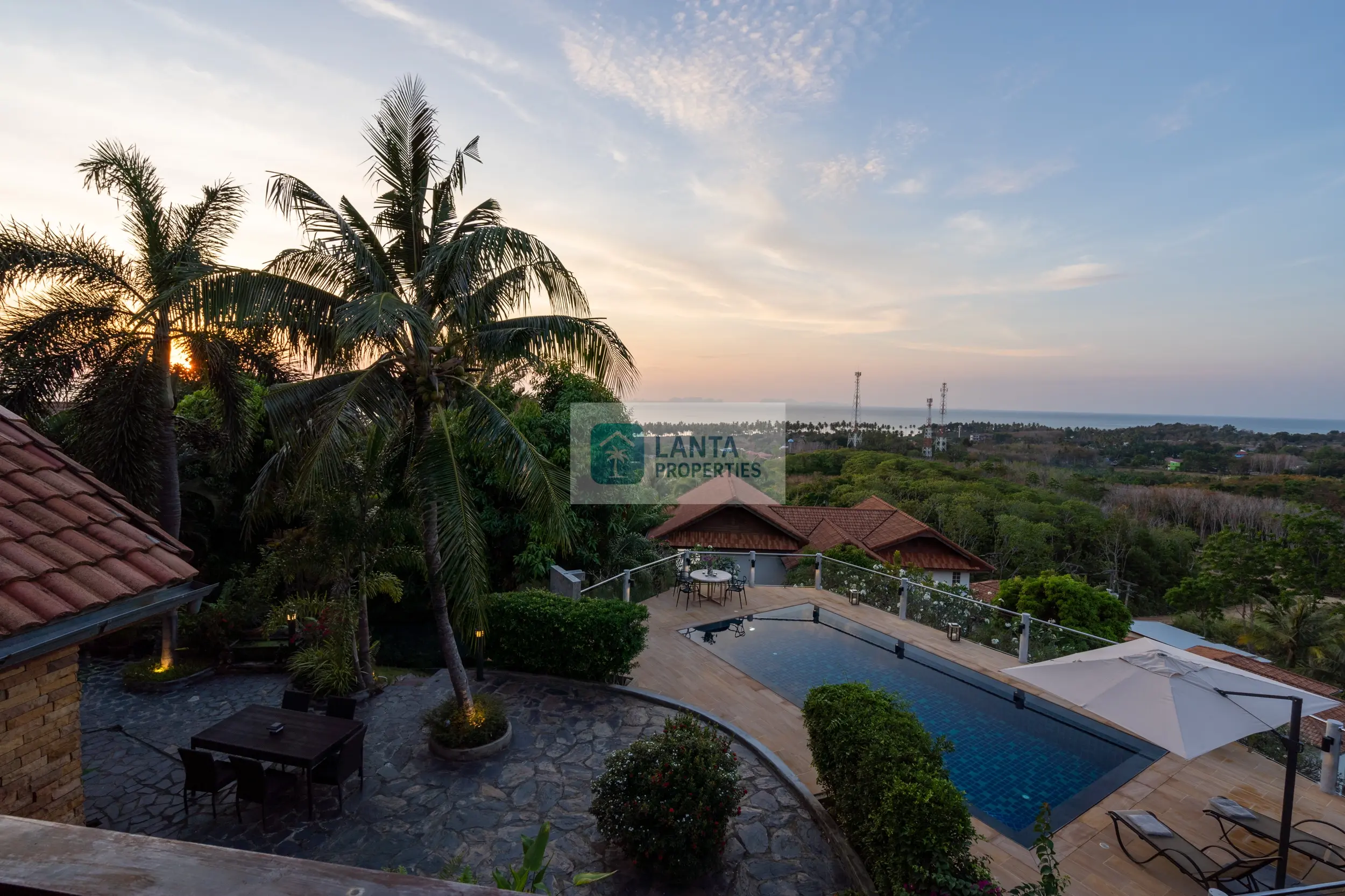 Unique Sea View Villa in Kirikhan – Koh Lanta
