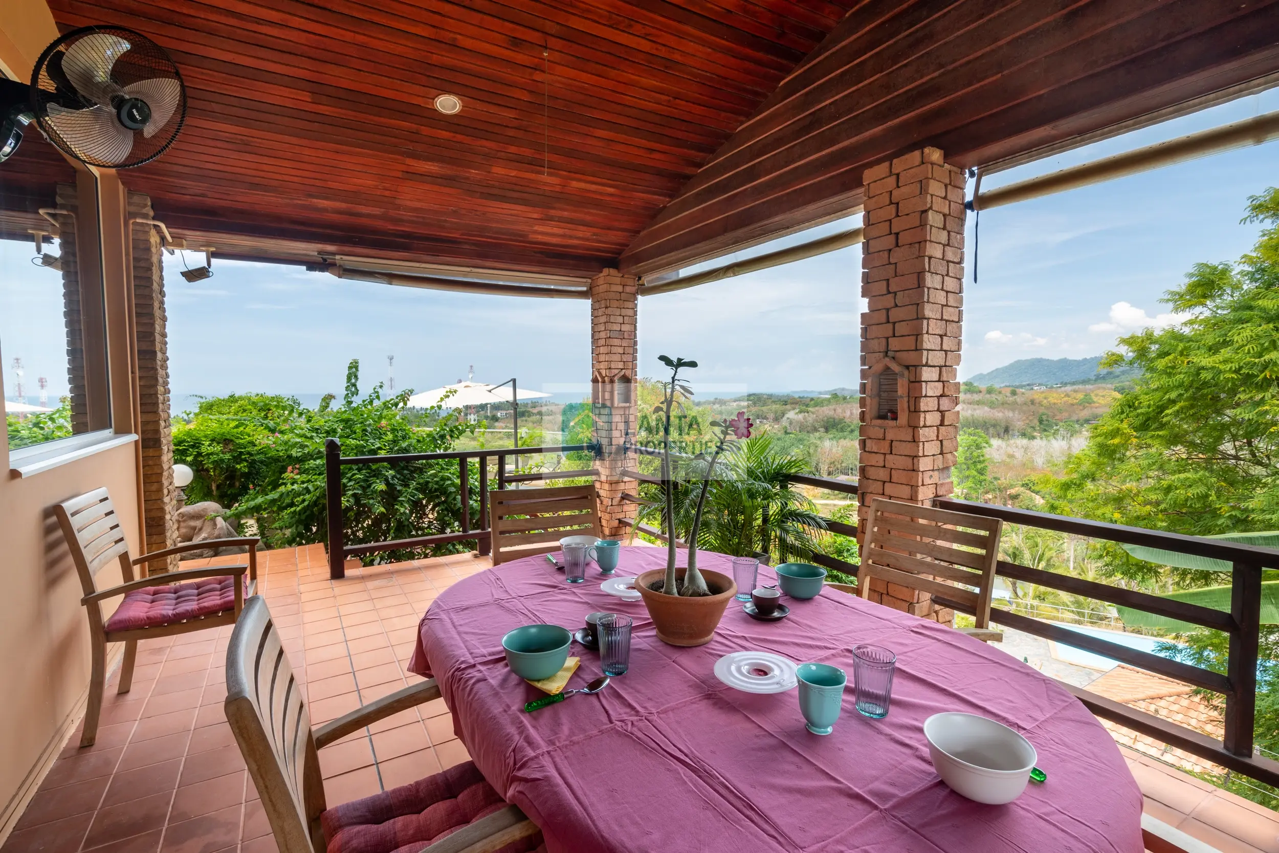 Unique Sea View Villa in Kirikhan – Koh Lanta