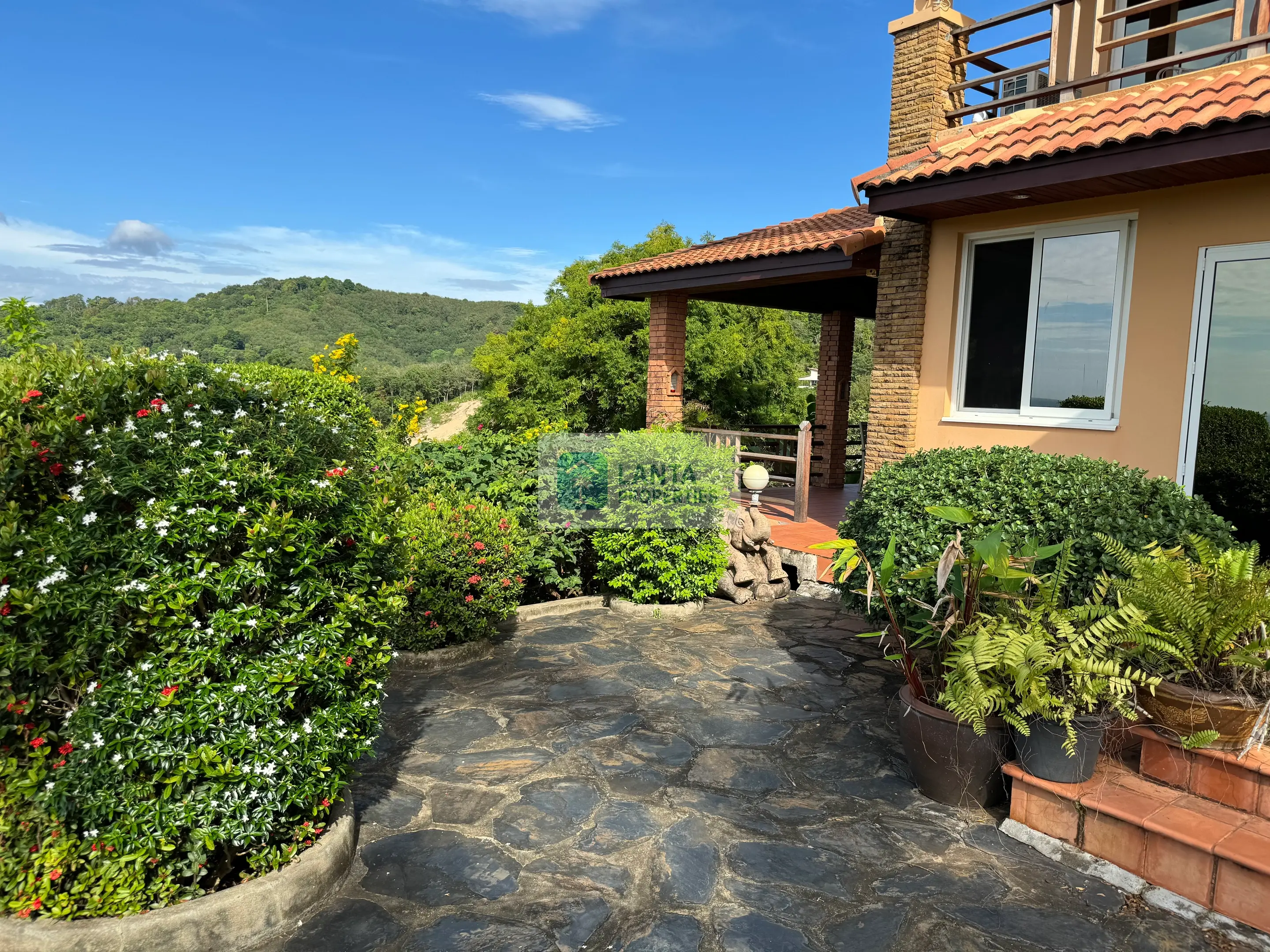 Unique Sea View Villa in Kirikhan – Koh Lanta