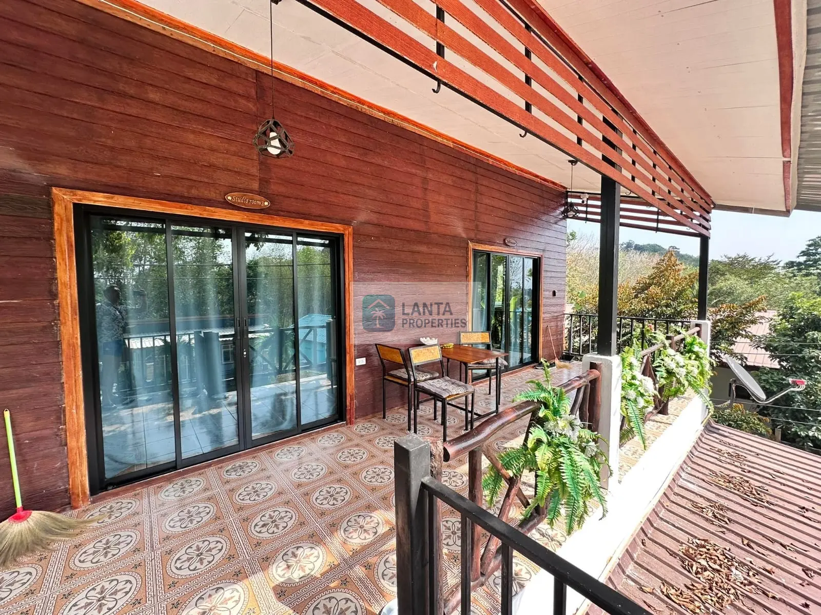 A unique coastal retreat and investment opportunity on Koh Lanta