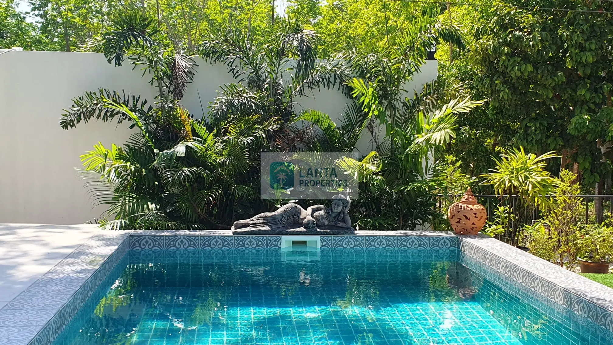 A unique coastal retreat and investment opportunity on Koh Lanta