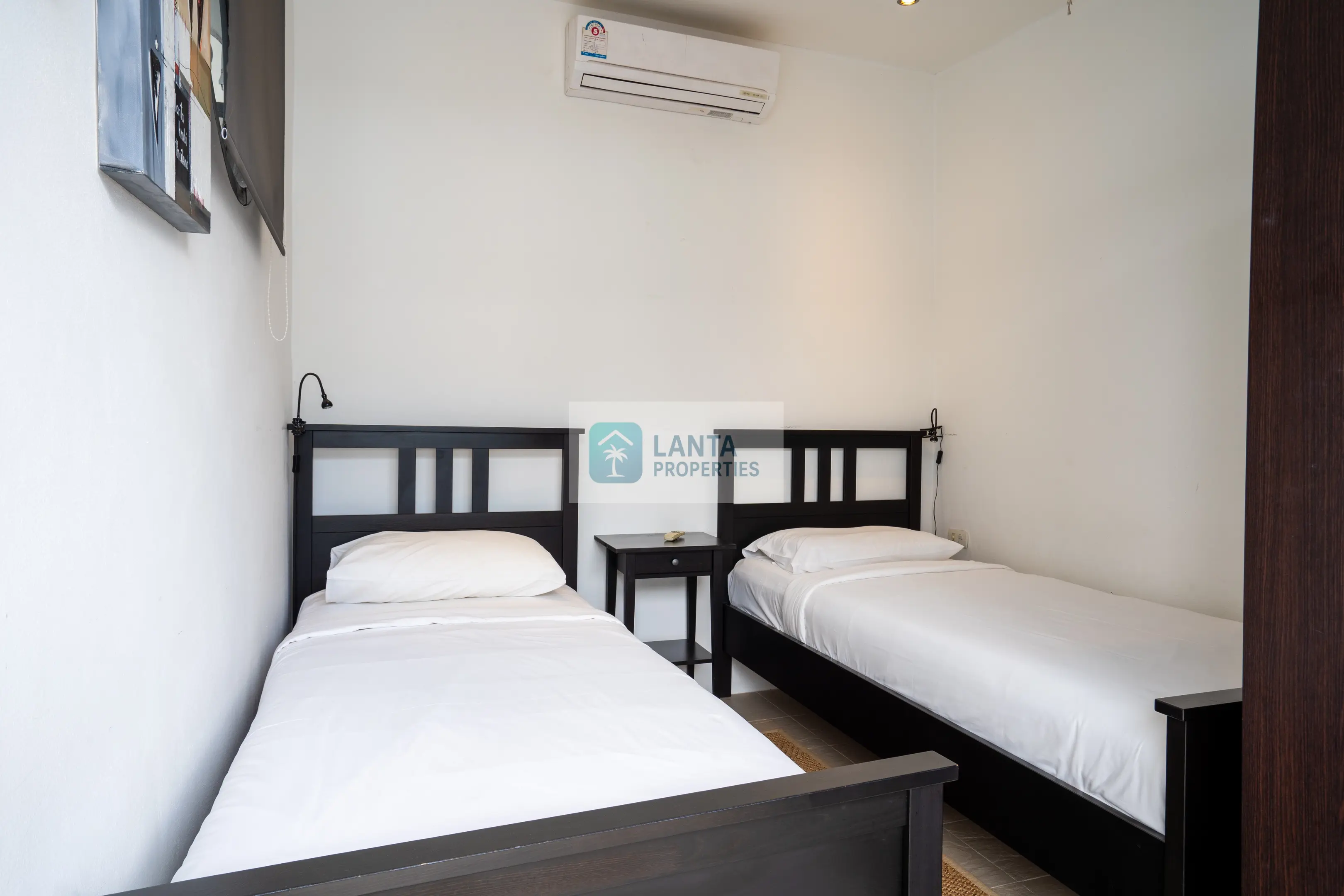 Townhouse with Pool Access and Sea Glimpse, Sai Naam Koh Lanta