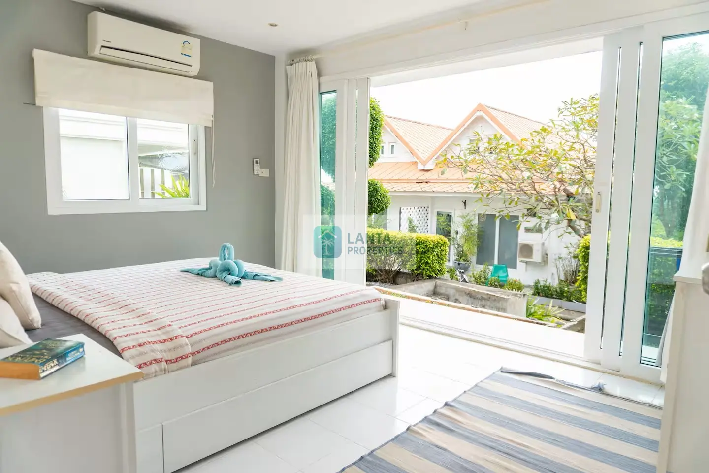 🏝️ Villa for Sale in Koh Lanta – 3-Bedroom Pool Villa with Sea View 🌅