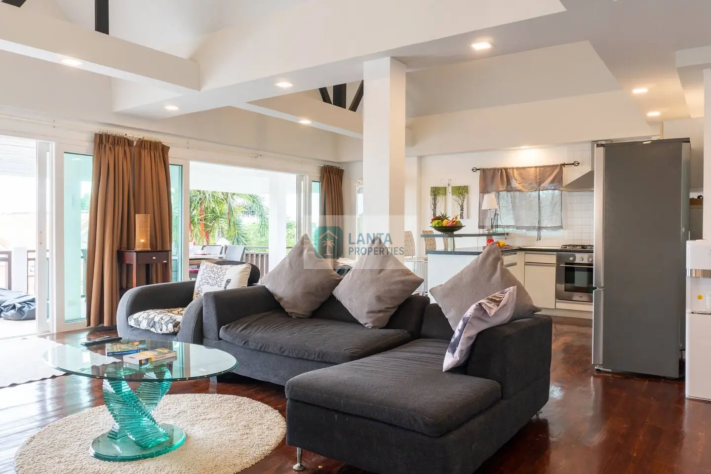 🏝️ Villa for Sale in Koh Lanta – 3-Bedroom Pool Villa with Sea View 🌅
