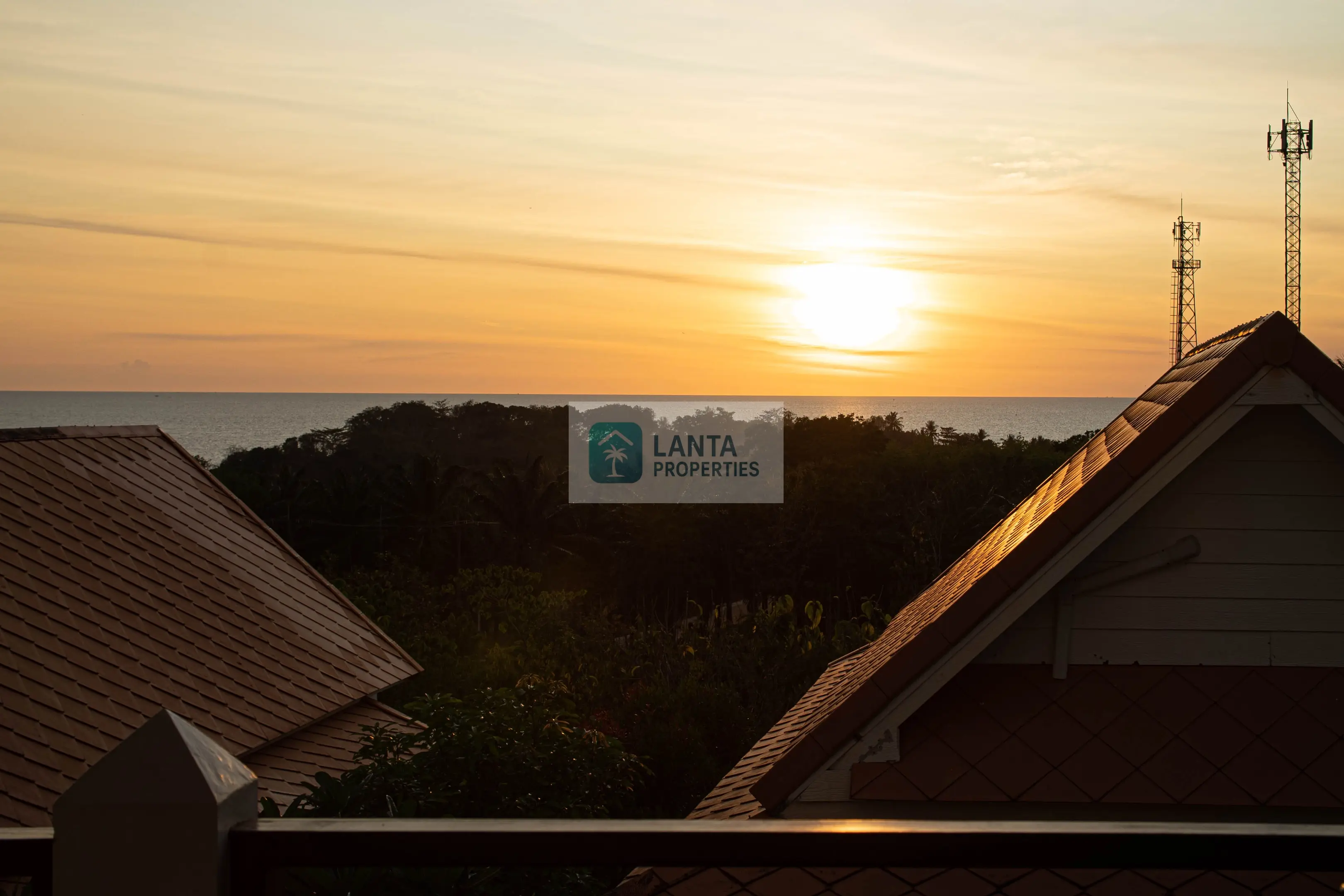 🏝️ Villa for Sale in Koh Lanta – 3-Bedroom Pool Villa with Sea View 🌅