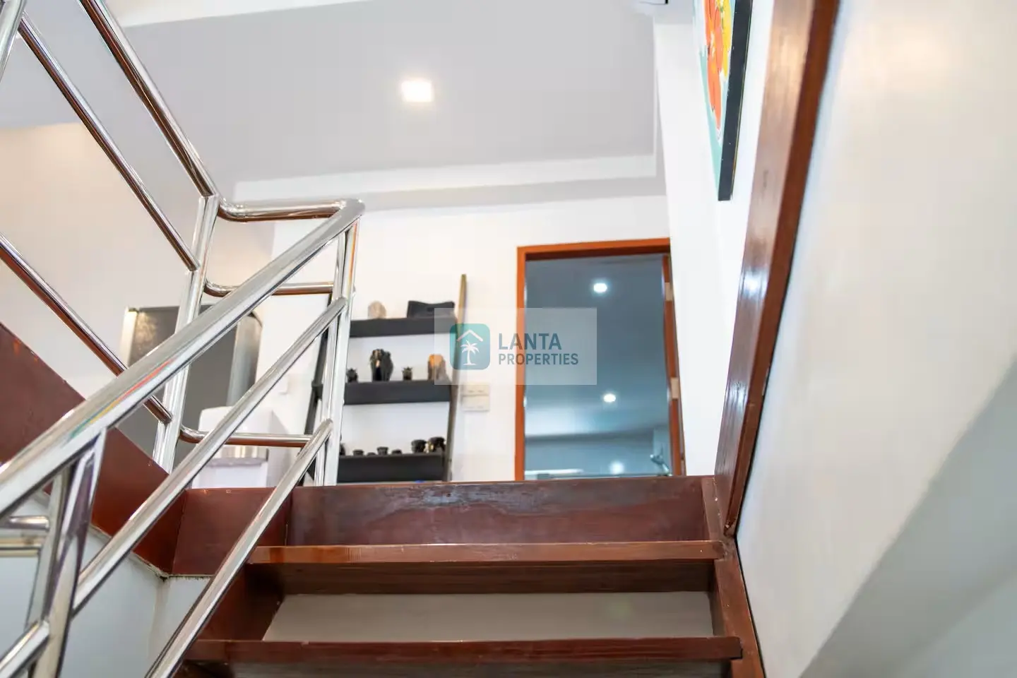 🏝️ Villa for Sale in Koh Lanta – 3-Bedroom Pool Villa with Sea View 🌅