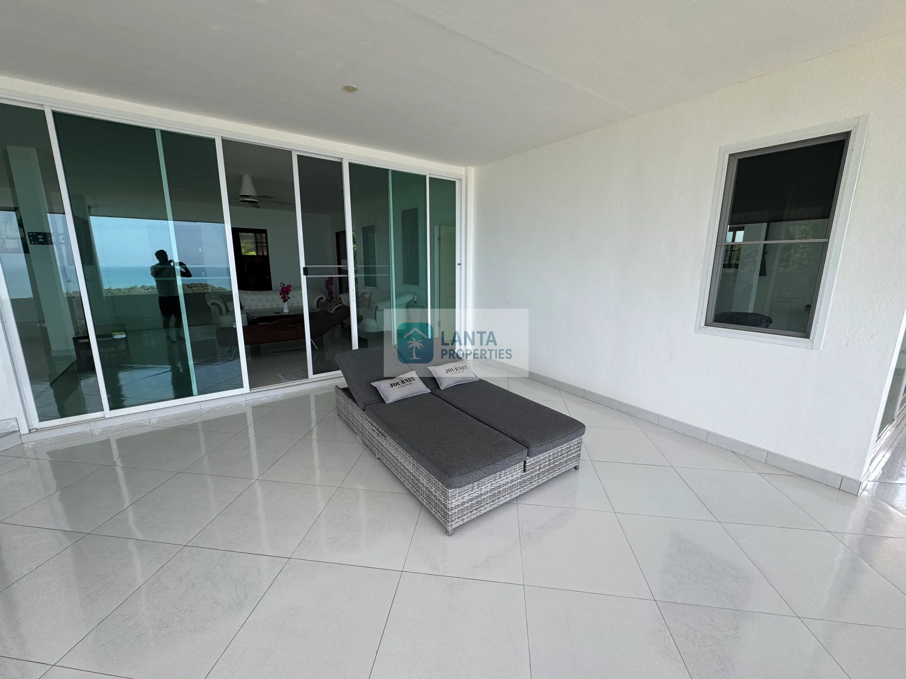 Il Villa - Franky’s Hill