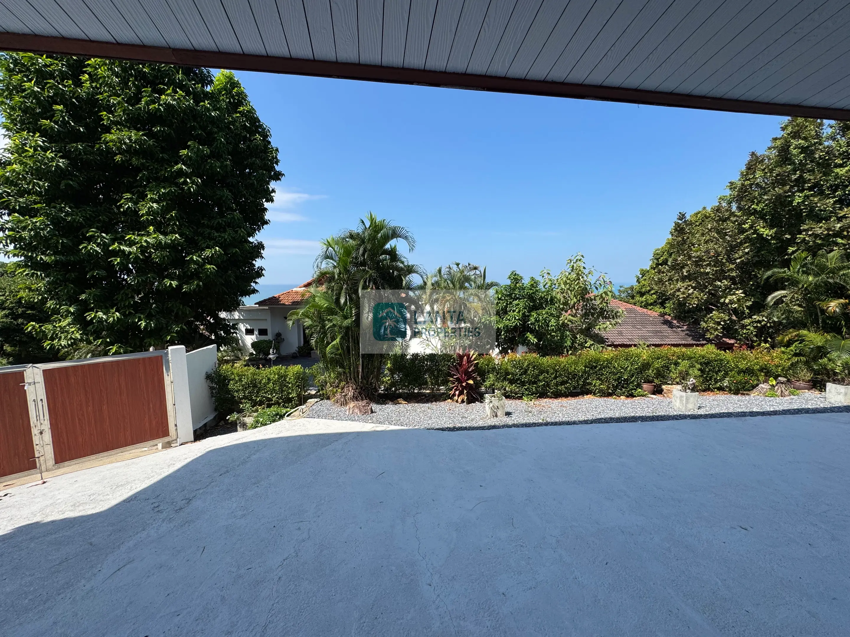 Il Villa - Franky’s Hill
