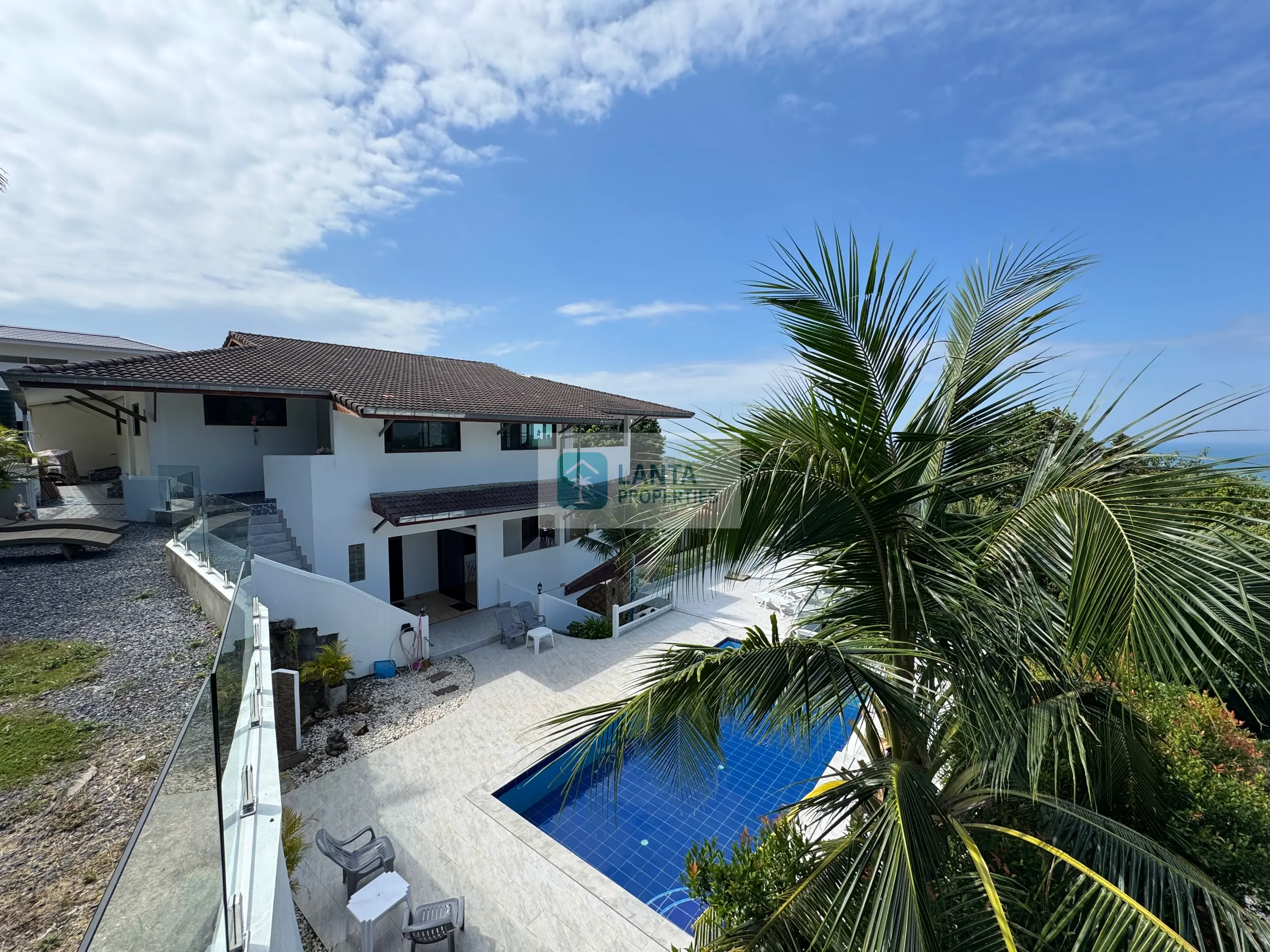 Il Villa - Franky’s Hill