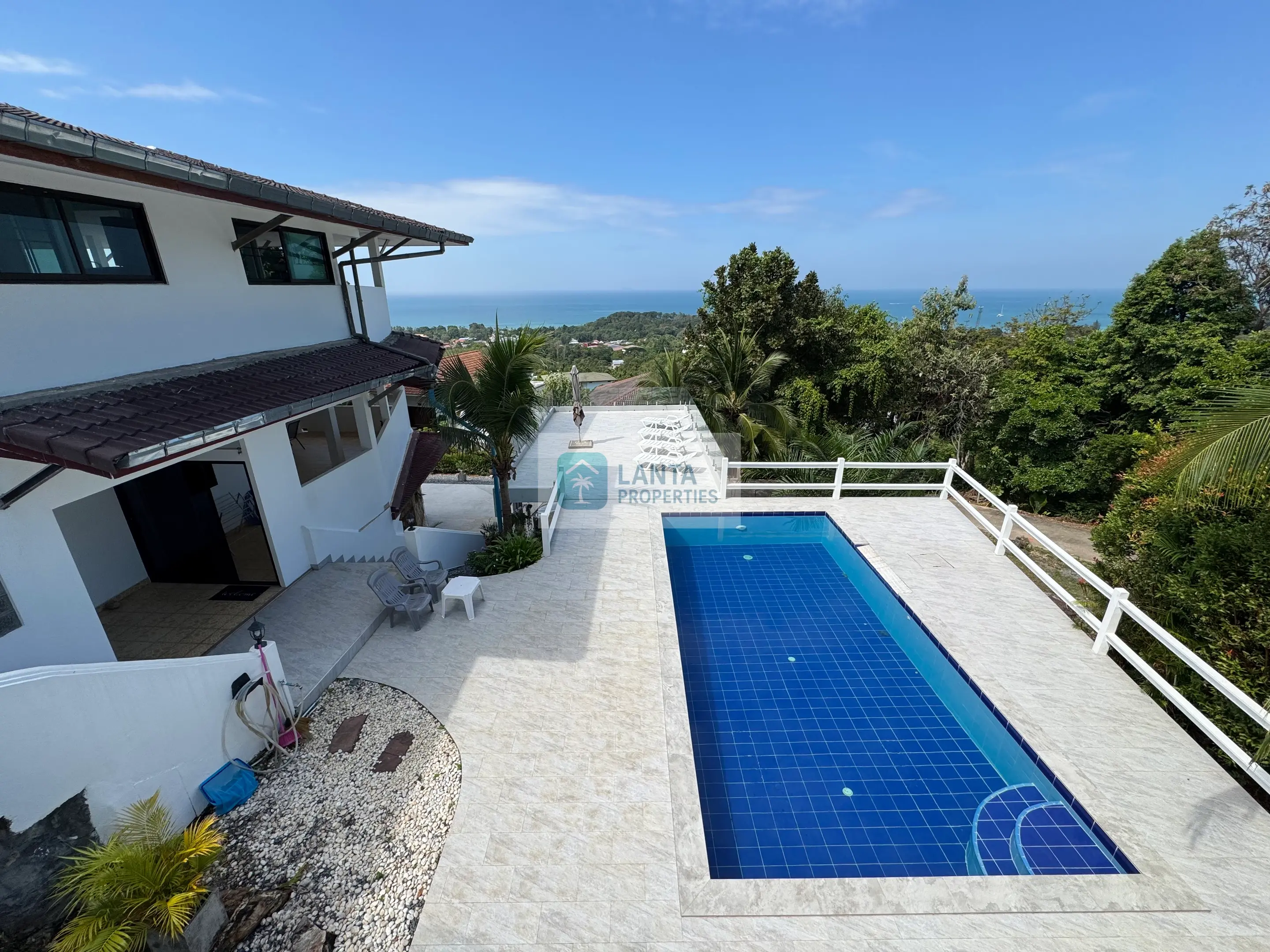 Il Villa - Franky’s Hill