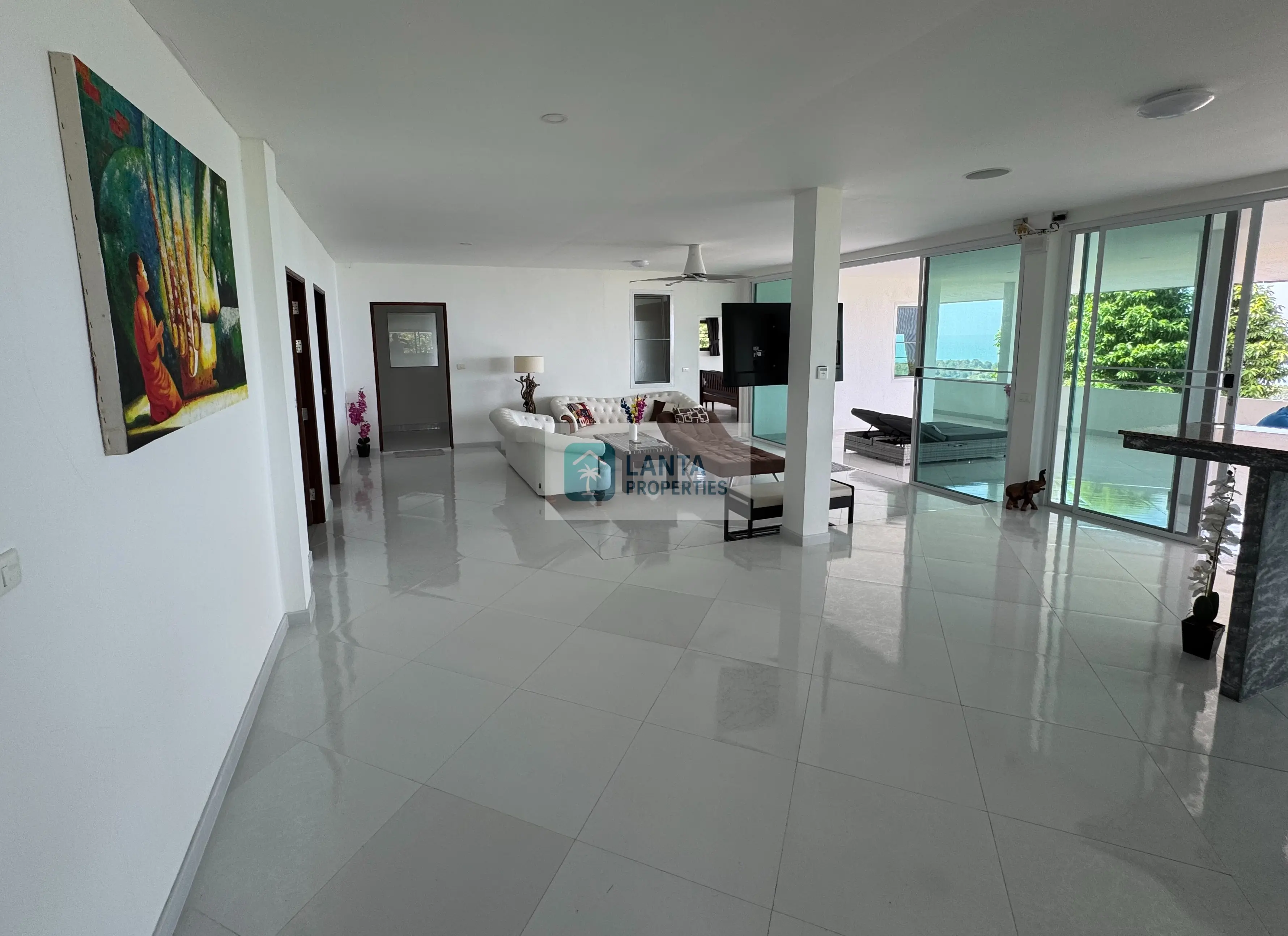 Il Villa - Franky’s Hill