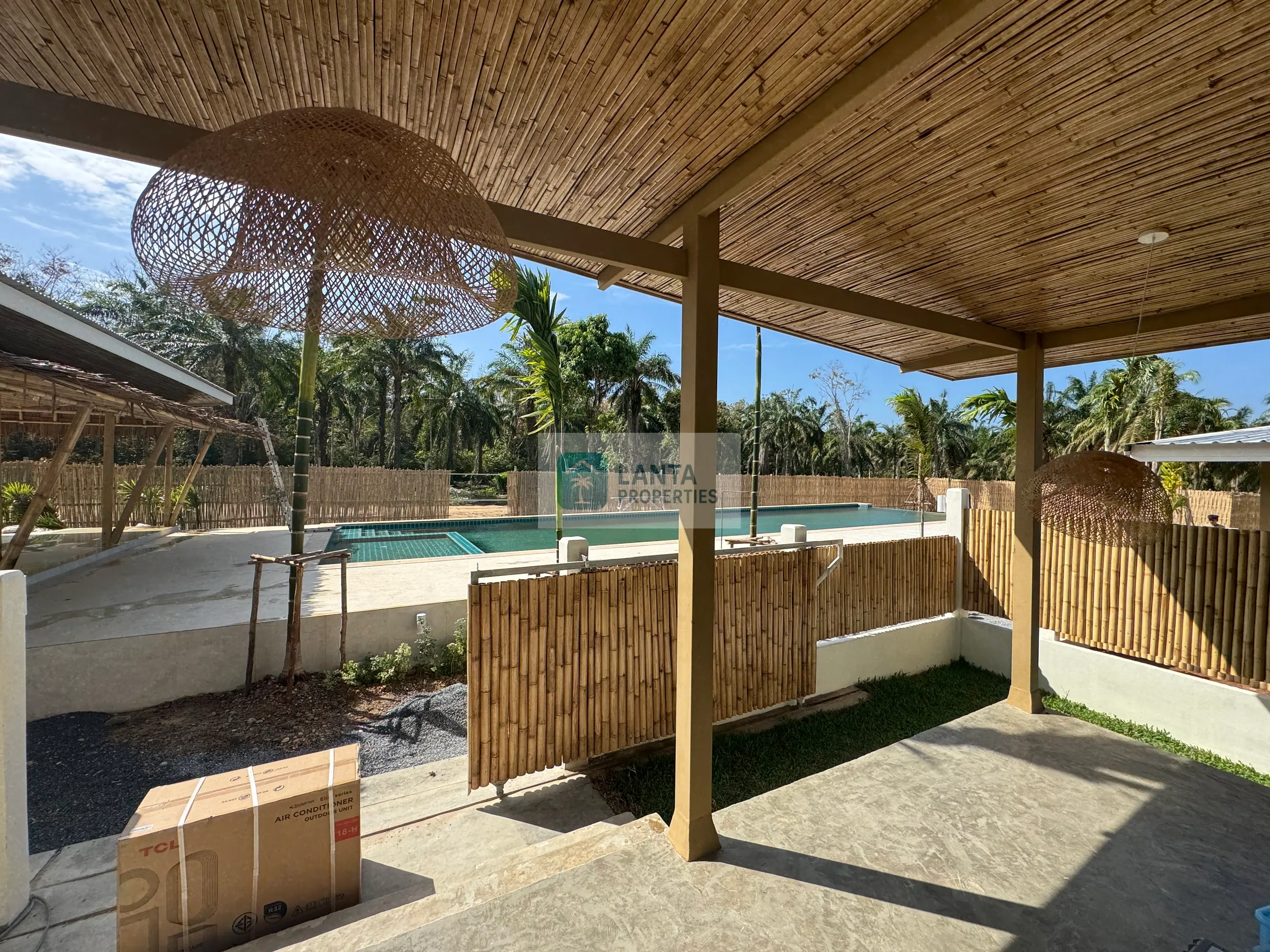 The Palm Villa 4