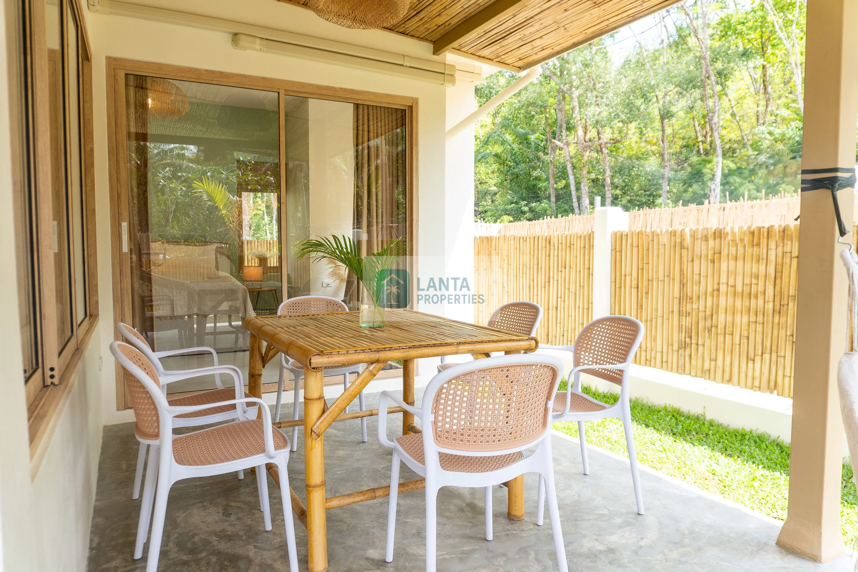 The Palm Villa 4