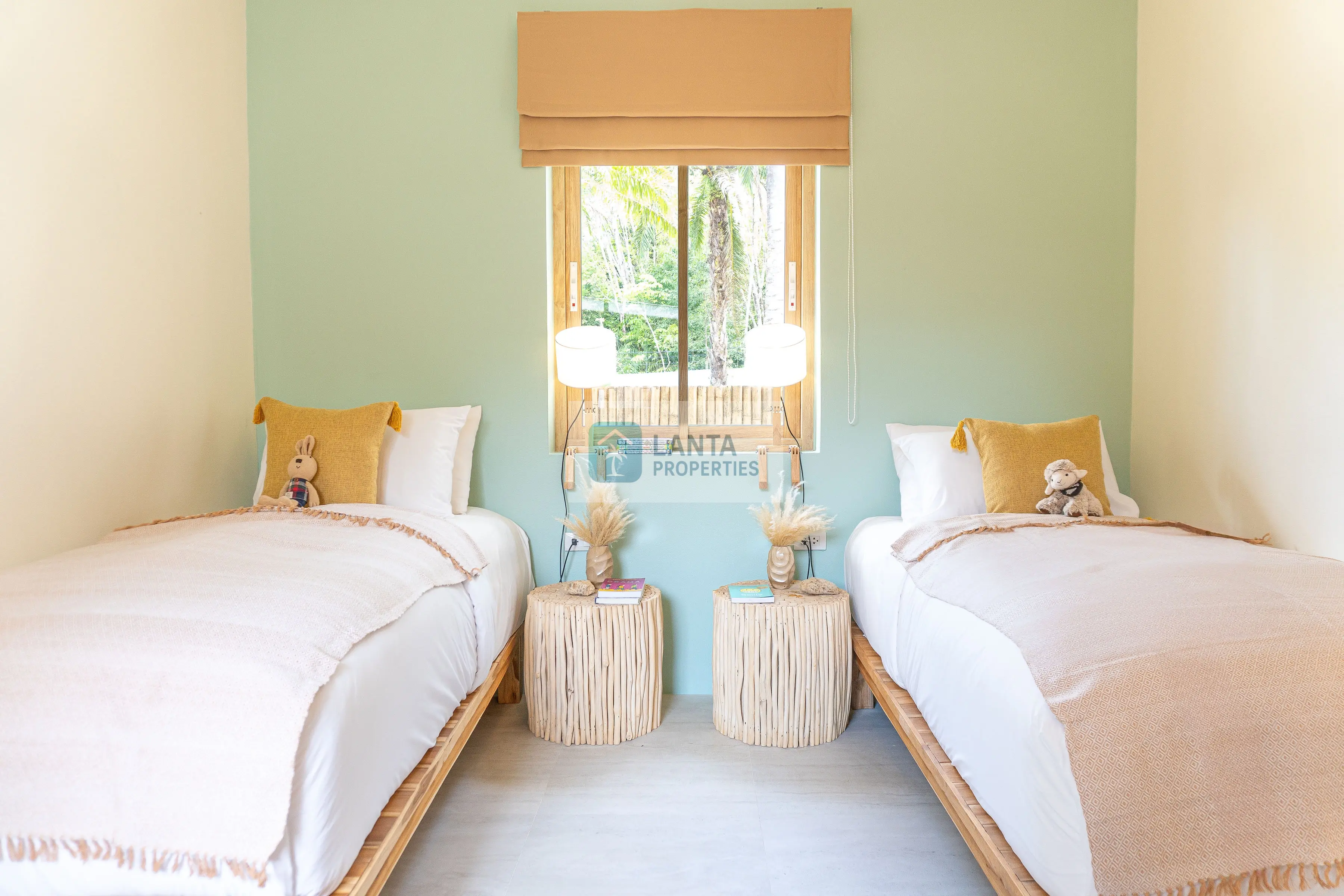 The Palm Villa 4