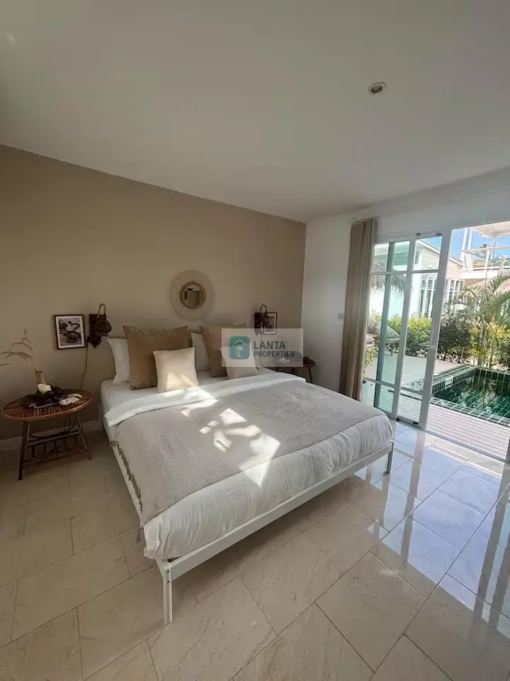 Noom Villa Boobay