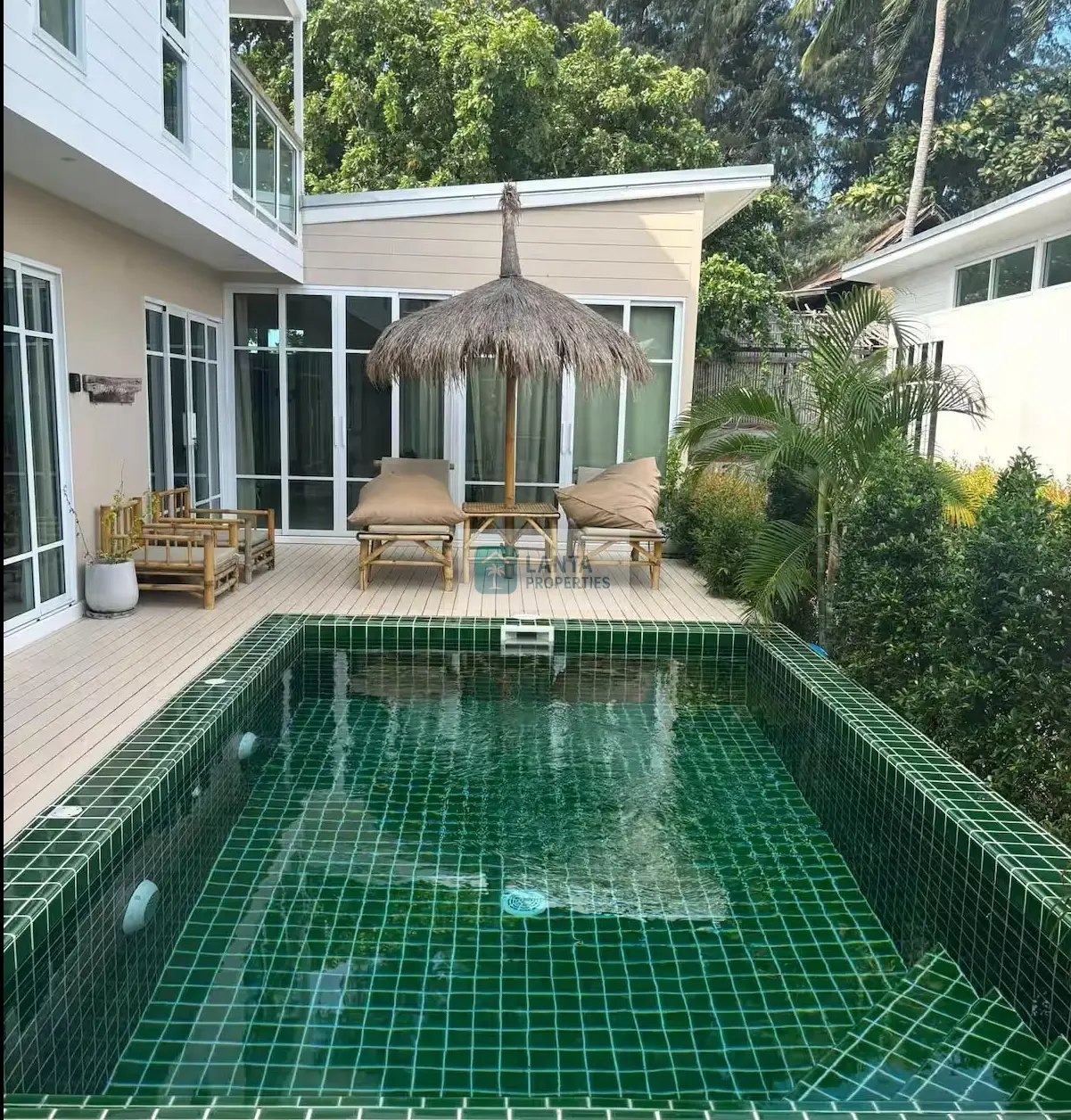 Noom Villa Boobay