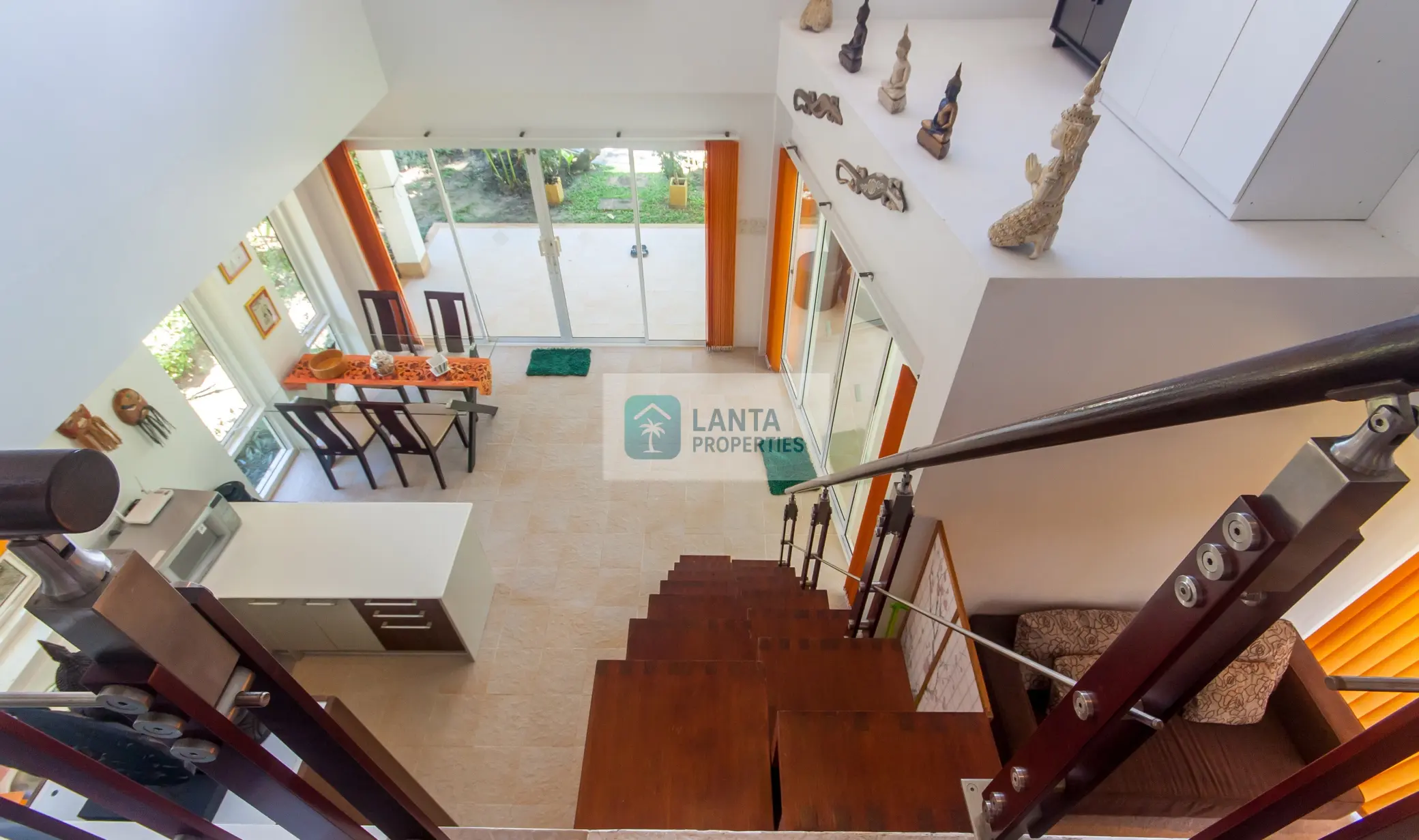 Elegant 3-Bedroom Pool Villa in Malee Beach, Long Beach.